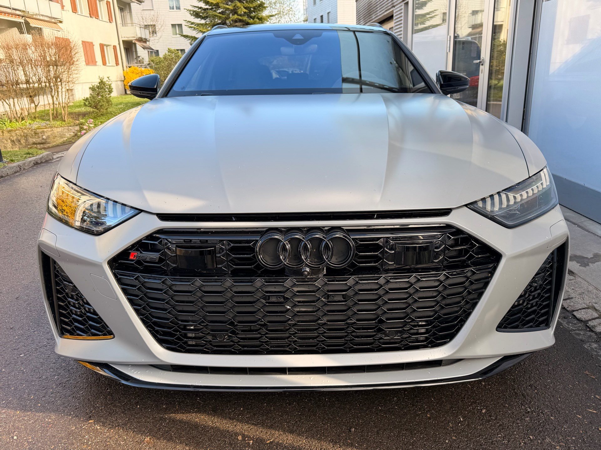 AUDI RS6 AVANT 4.0 TFSI QUATTRO PERFORMANCE *** TRAUM IN NARDOGRAU & KERAMIK BREMSEN ***-showroom-element-1