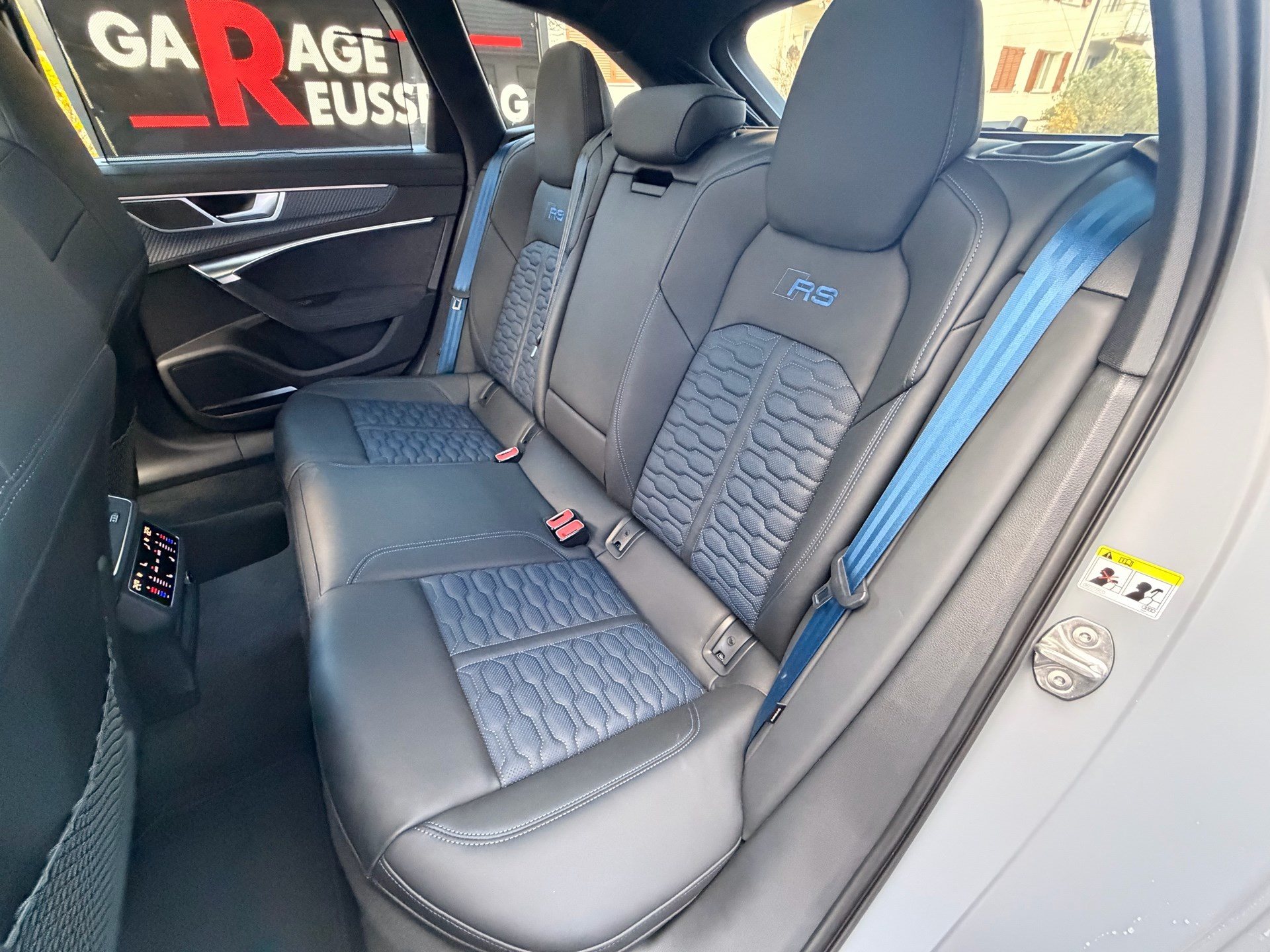 AUDI RS6 AVANT 4.0 TFSI QUATTRO PERFORMANCE *** TRAUM IN NARDOGRAU & KERAMIK BREMSEN ***-image-24