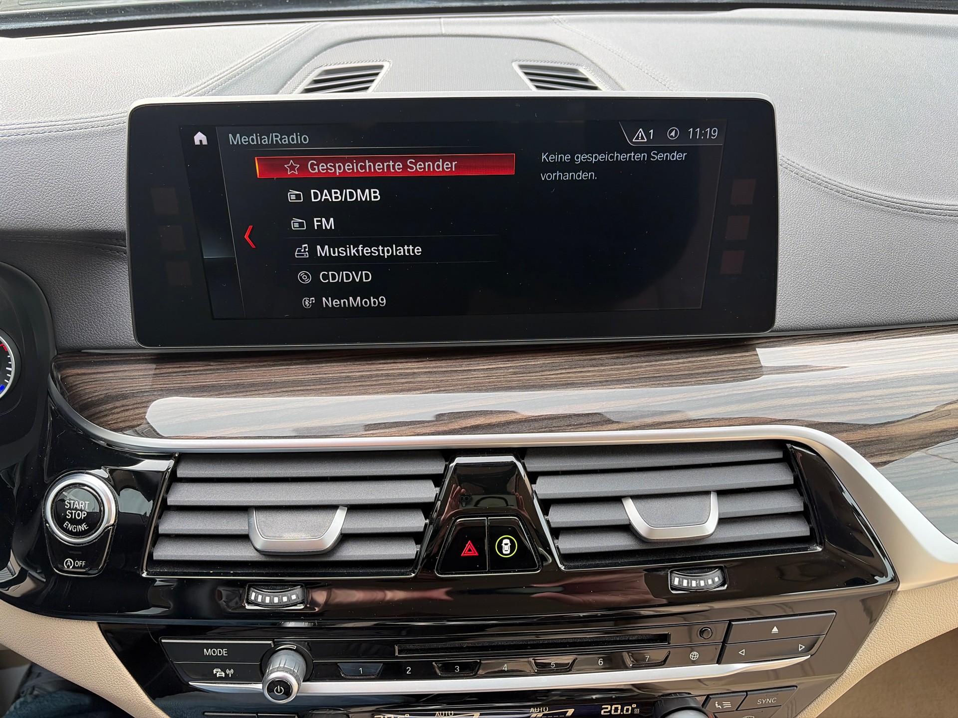 BMW 520d xDrive Luxury Line Steptronic-image-18