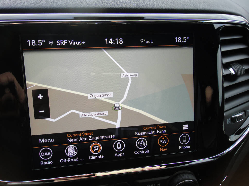 JEEP Grand Cherokee 3.0 CRD 250 Overland-image-11