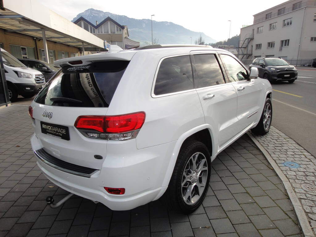 JEEP Grand Cherokee 3.0 CRD 250 Overland-image-2