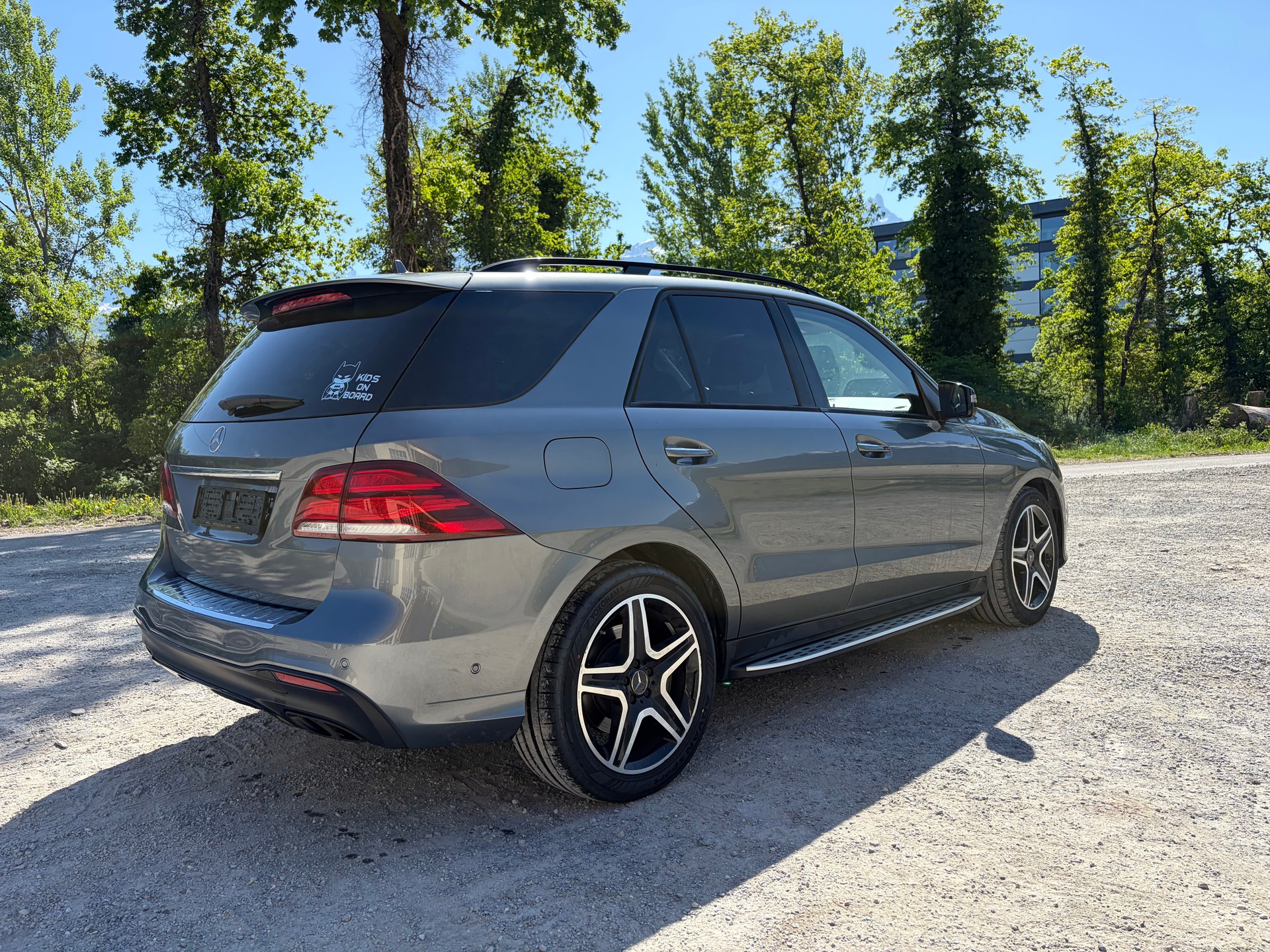 MERCEDES-BENZ GLE 43 AMG 4Matic 9G-Tronic-image-5