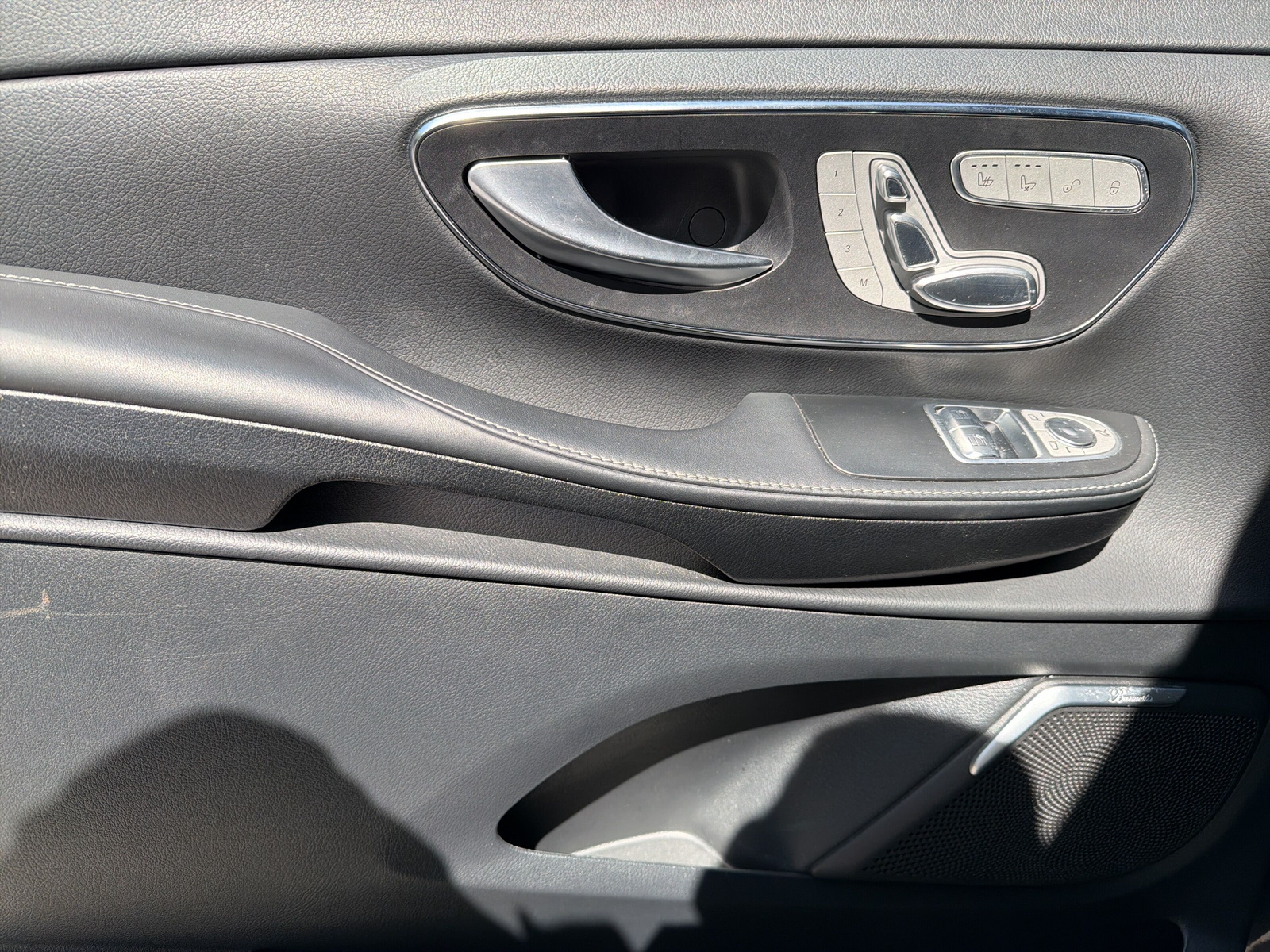 MERCEDES-BENZ V 300 d Avantgarde L 4M-image-11