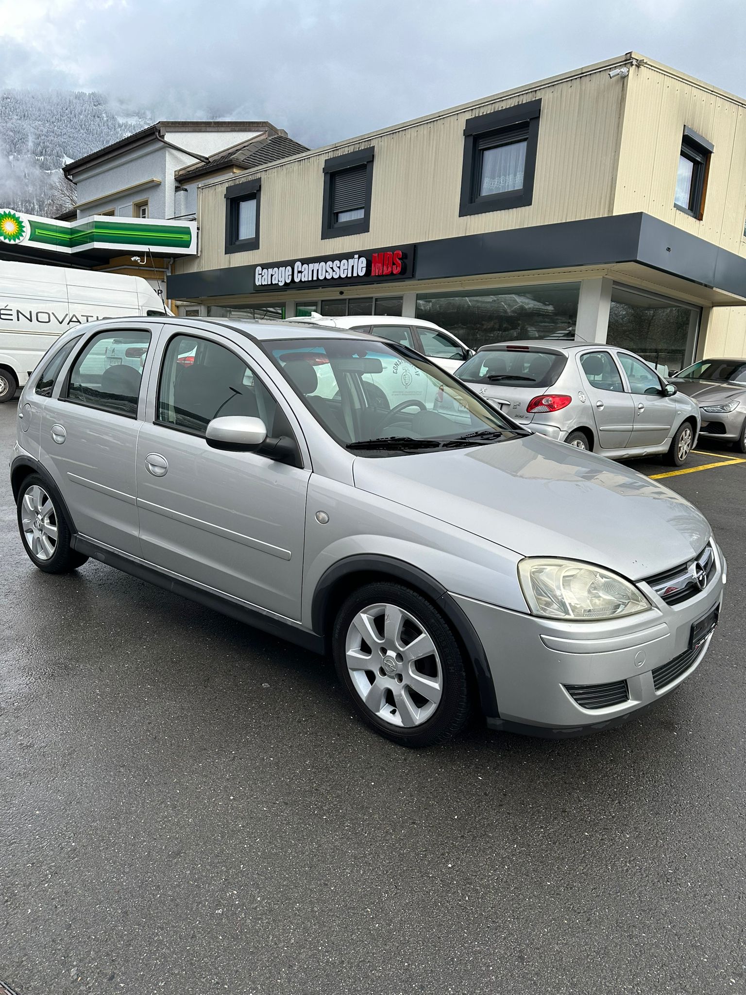 OPEL Corsa 1.2 TP Silverline-image-2