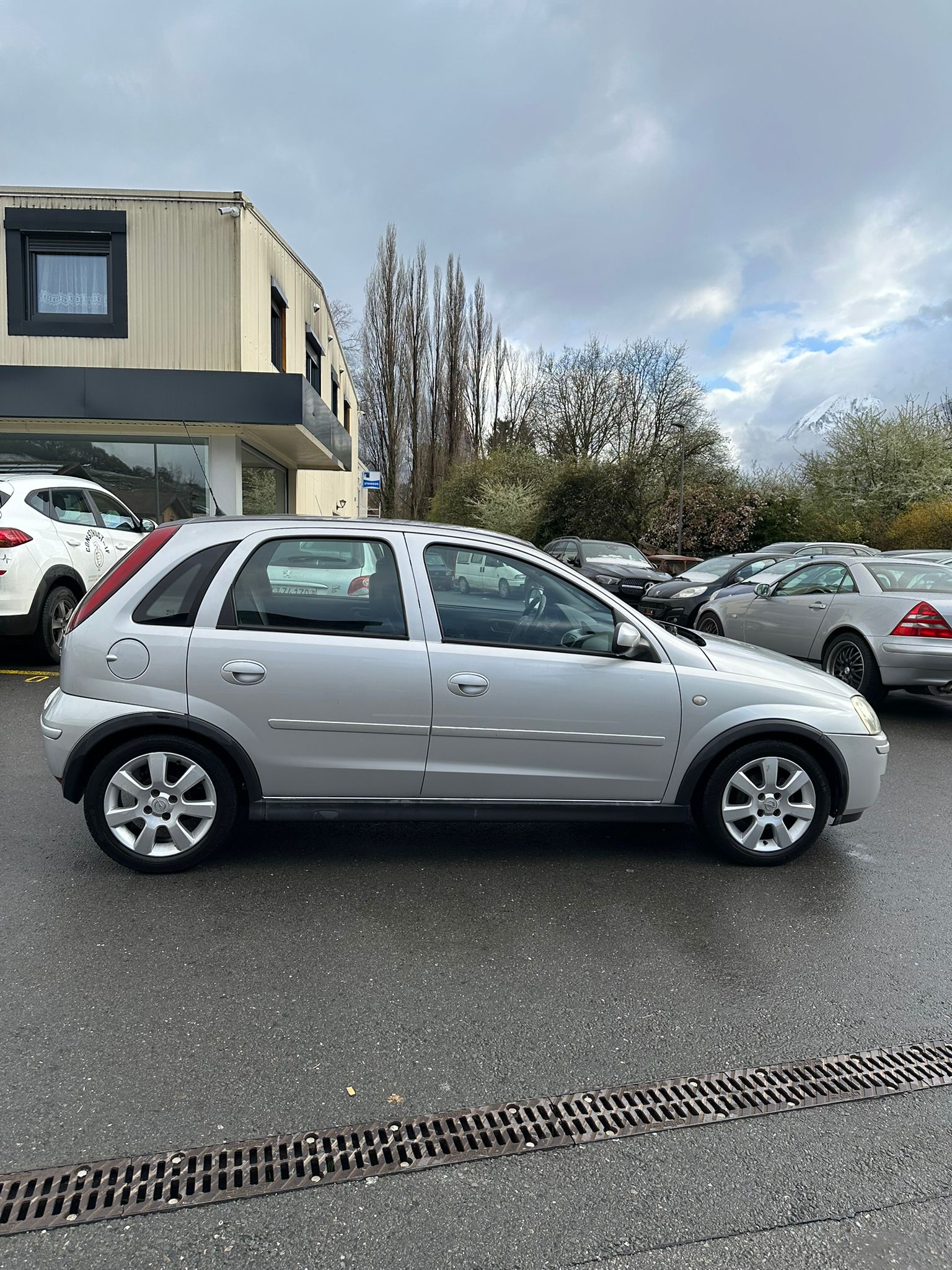OPEL Corsa 1.2 TP Silverline-image-6