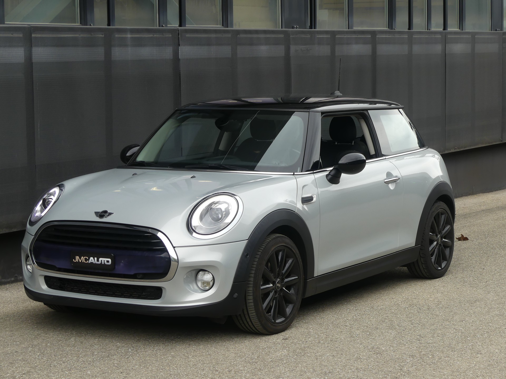 MINI Cooper-image-5