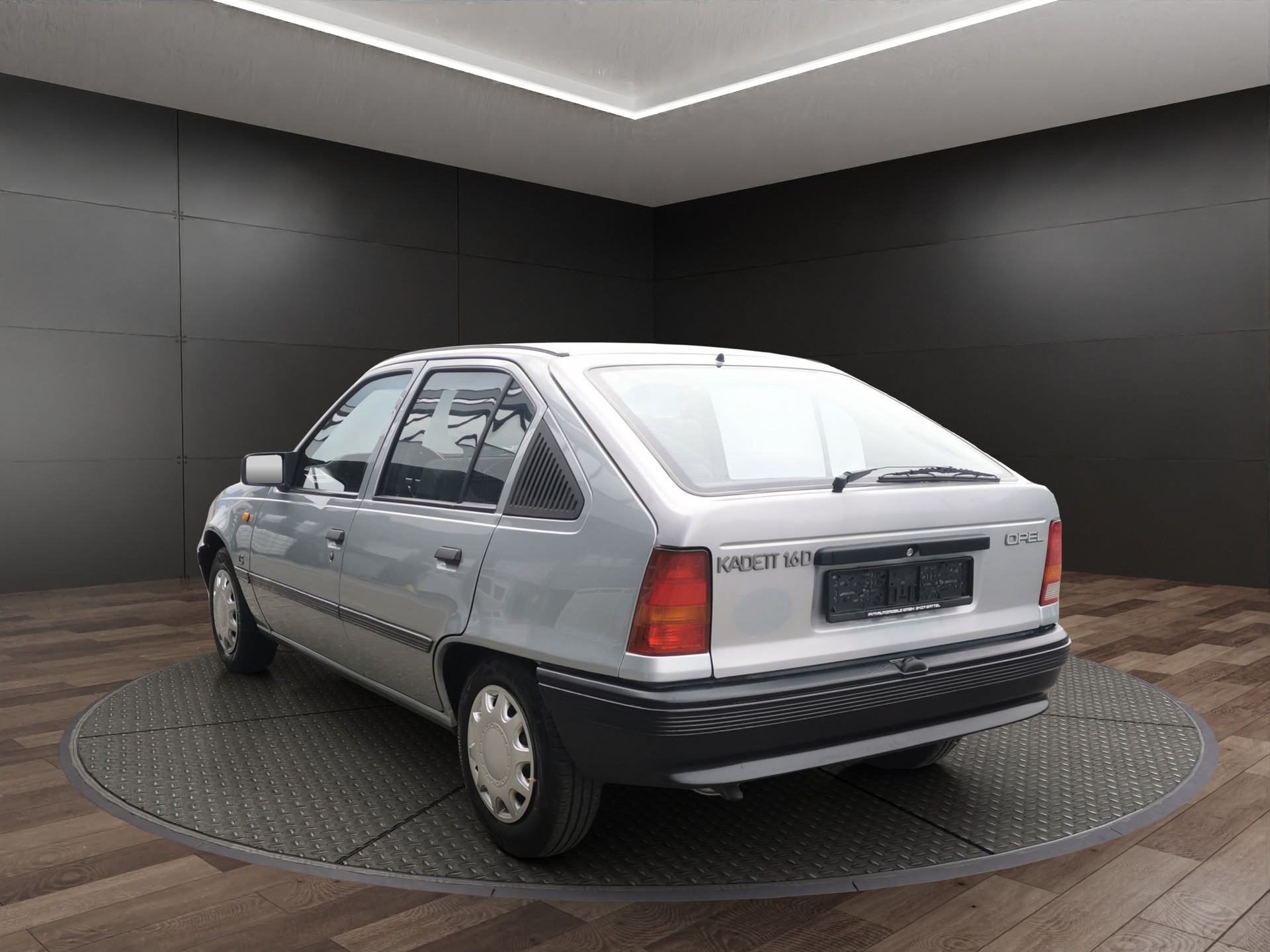 OPEL E16 Diesel-image-6