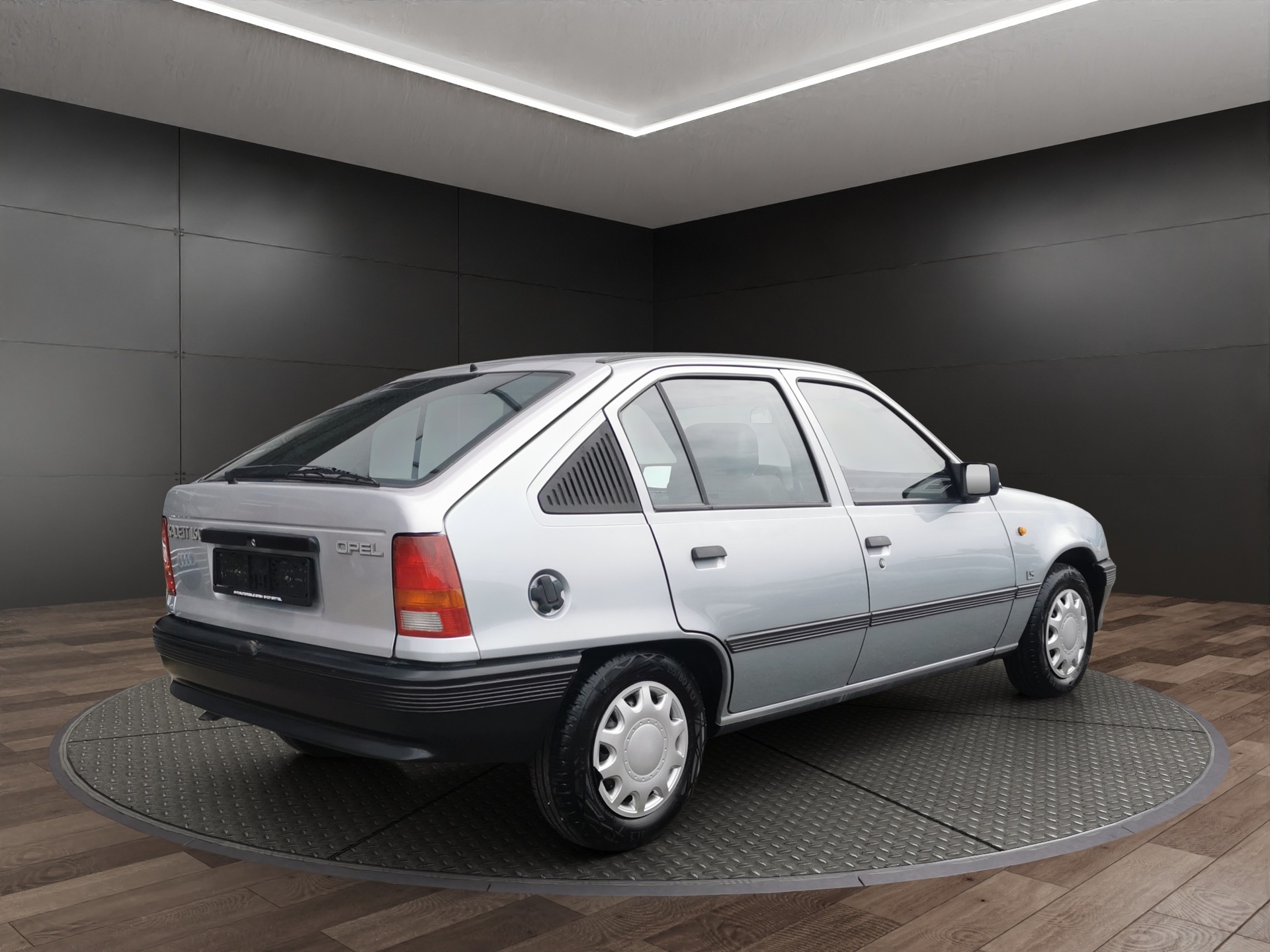 OPEL E16 Diesel-image-5