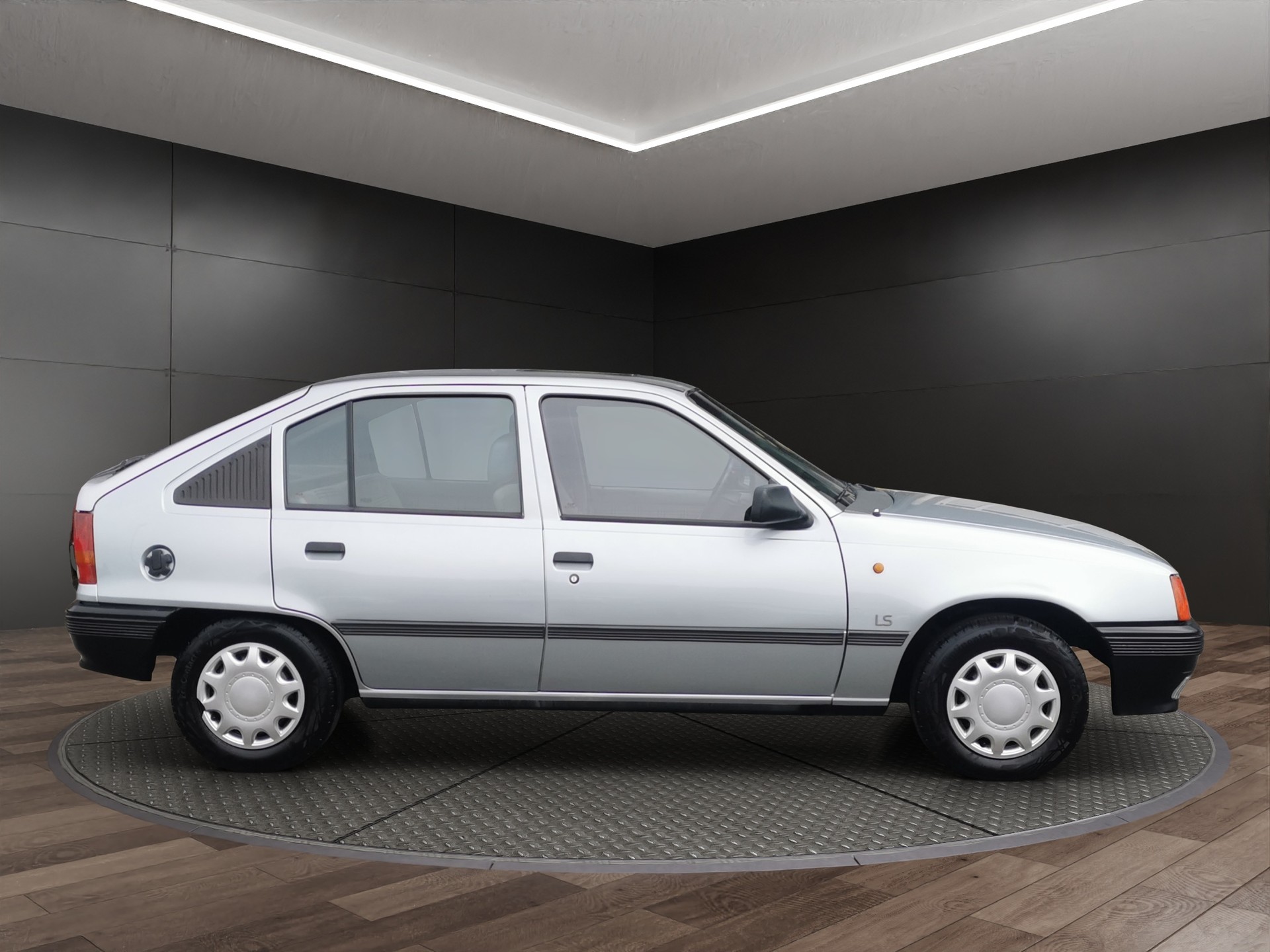 OPEL E16 Diesel-image-4