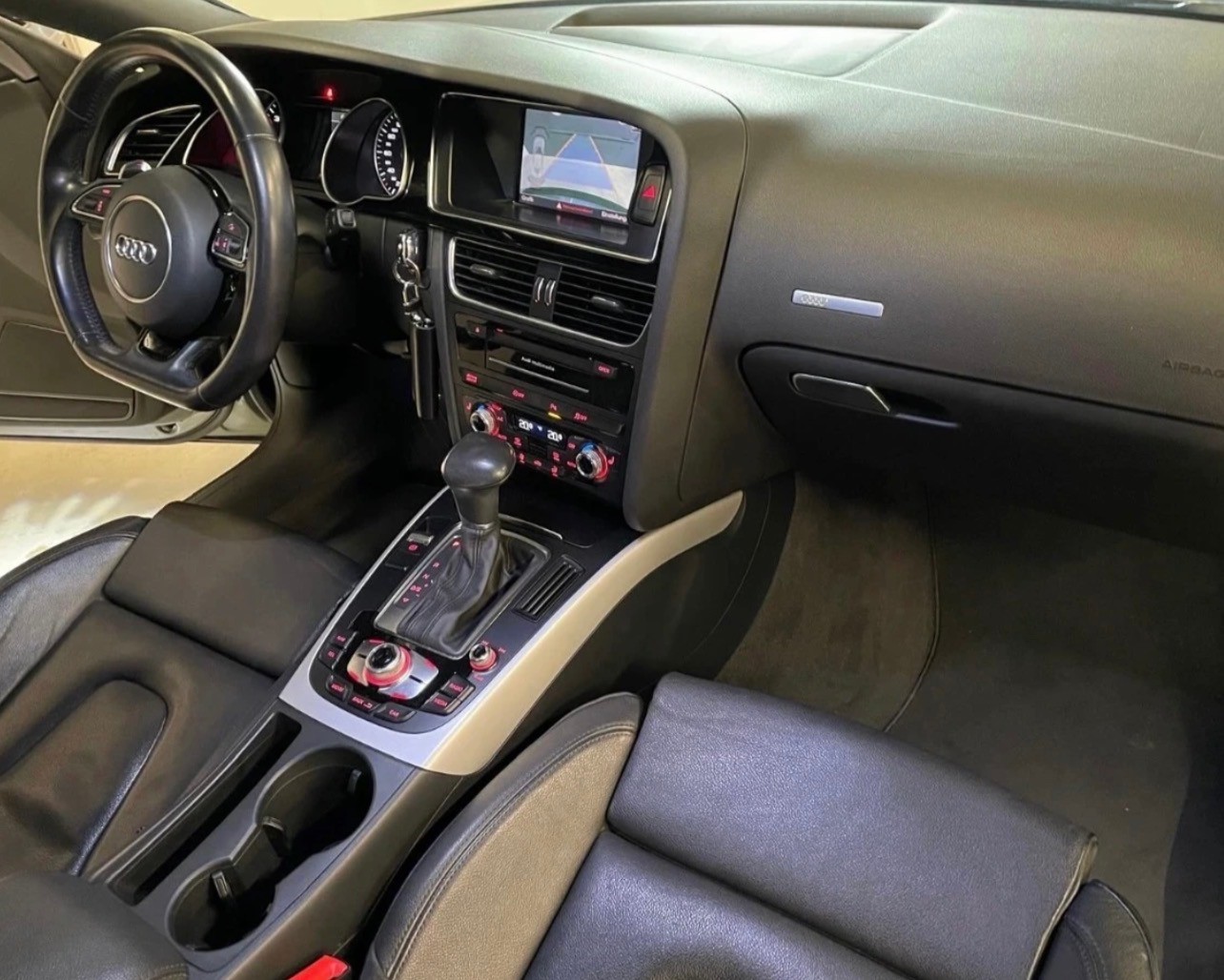 AUDI A5 Sportback 2.0 TDI multitronic-image-11