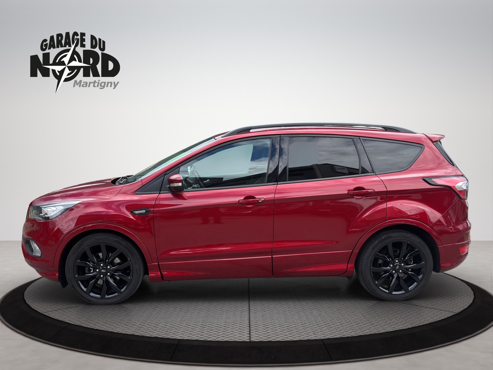 FORD Kuga 2.0 SCTi Titanium 4WD Automatic-showroom-element-2