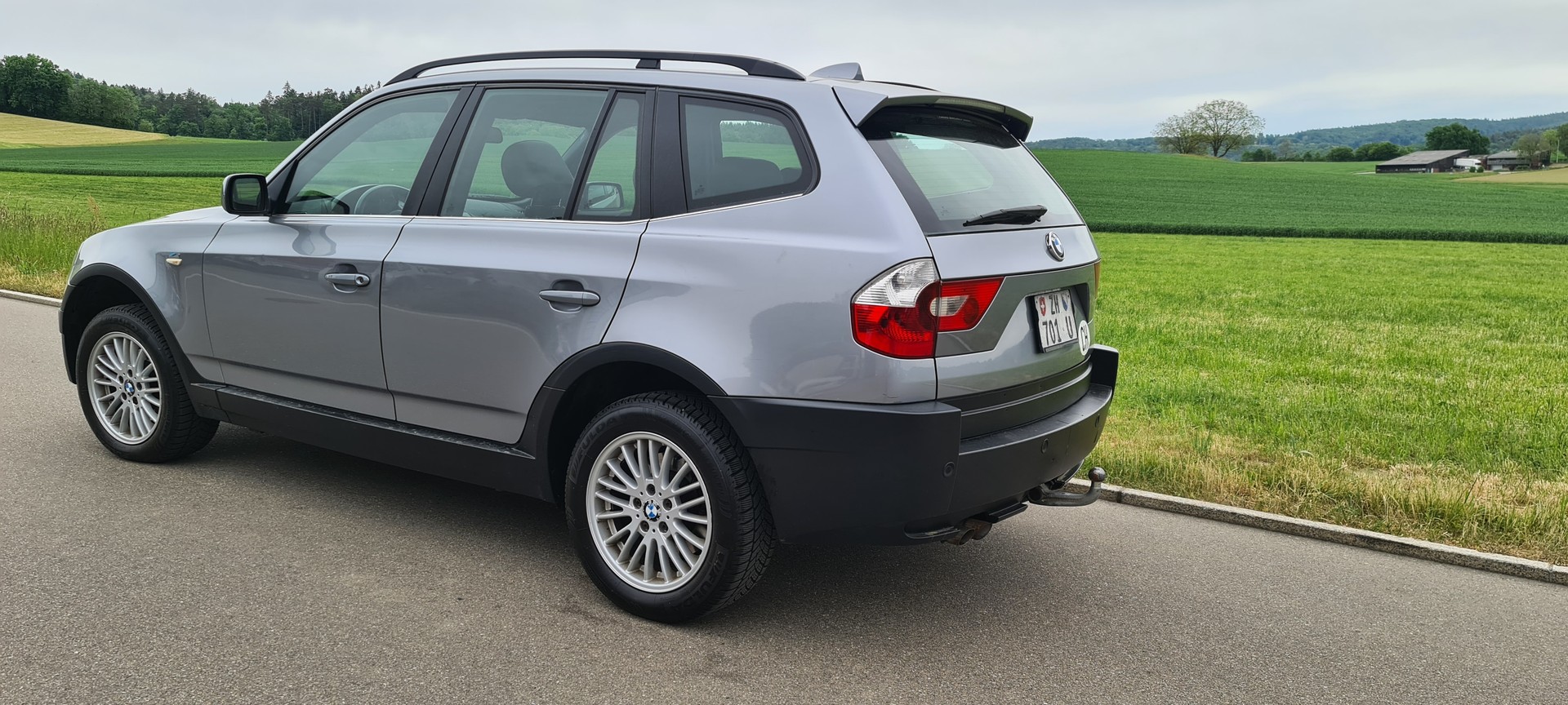 BMW X3 3.0d-image-2