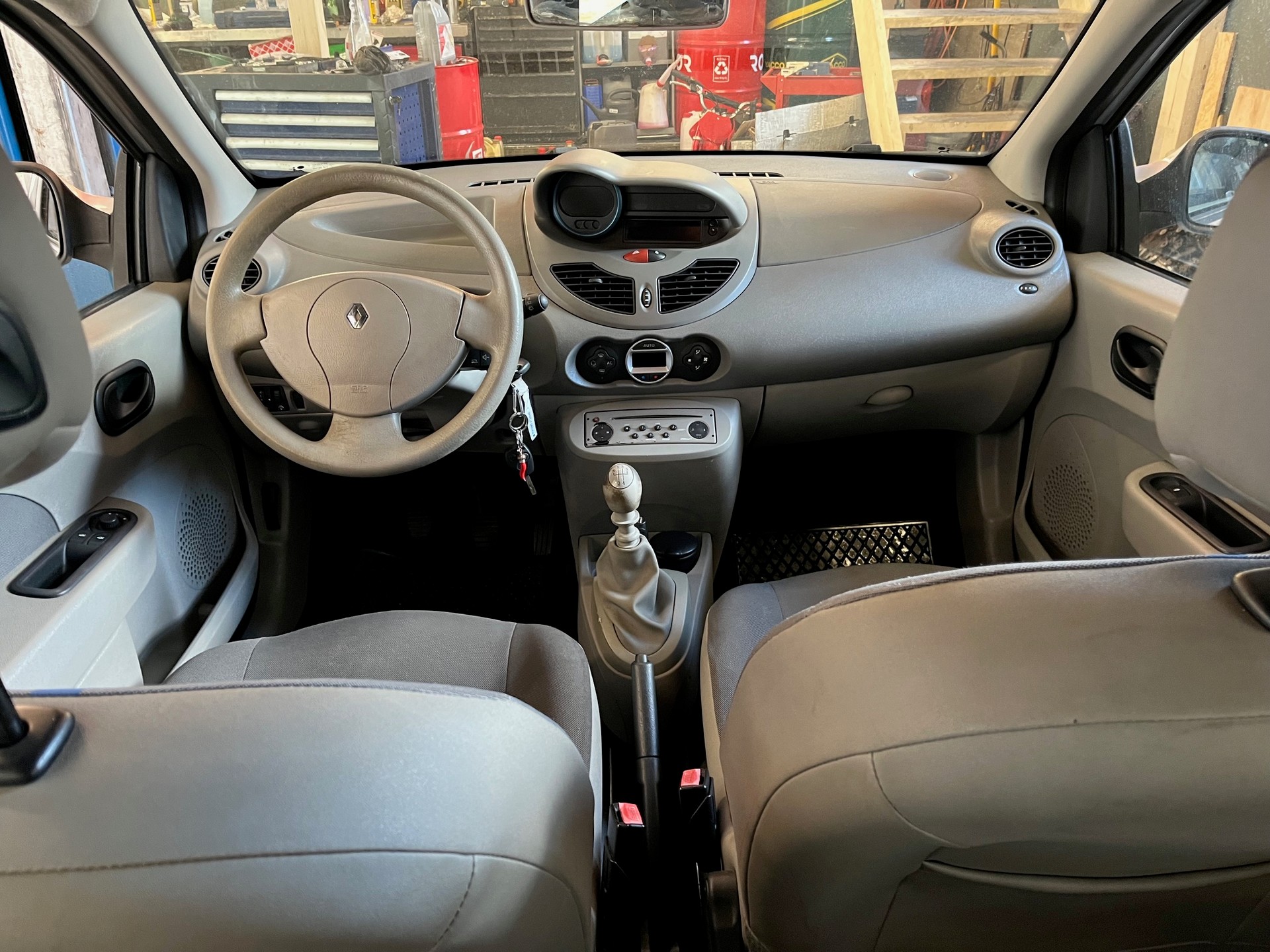 RENAULT Twingo 1.2 Expression-image-10