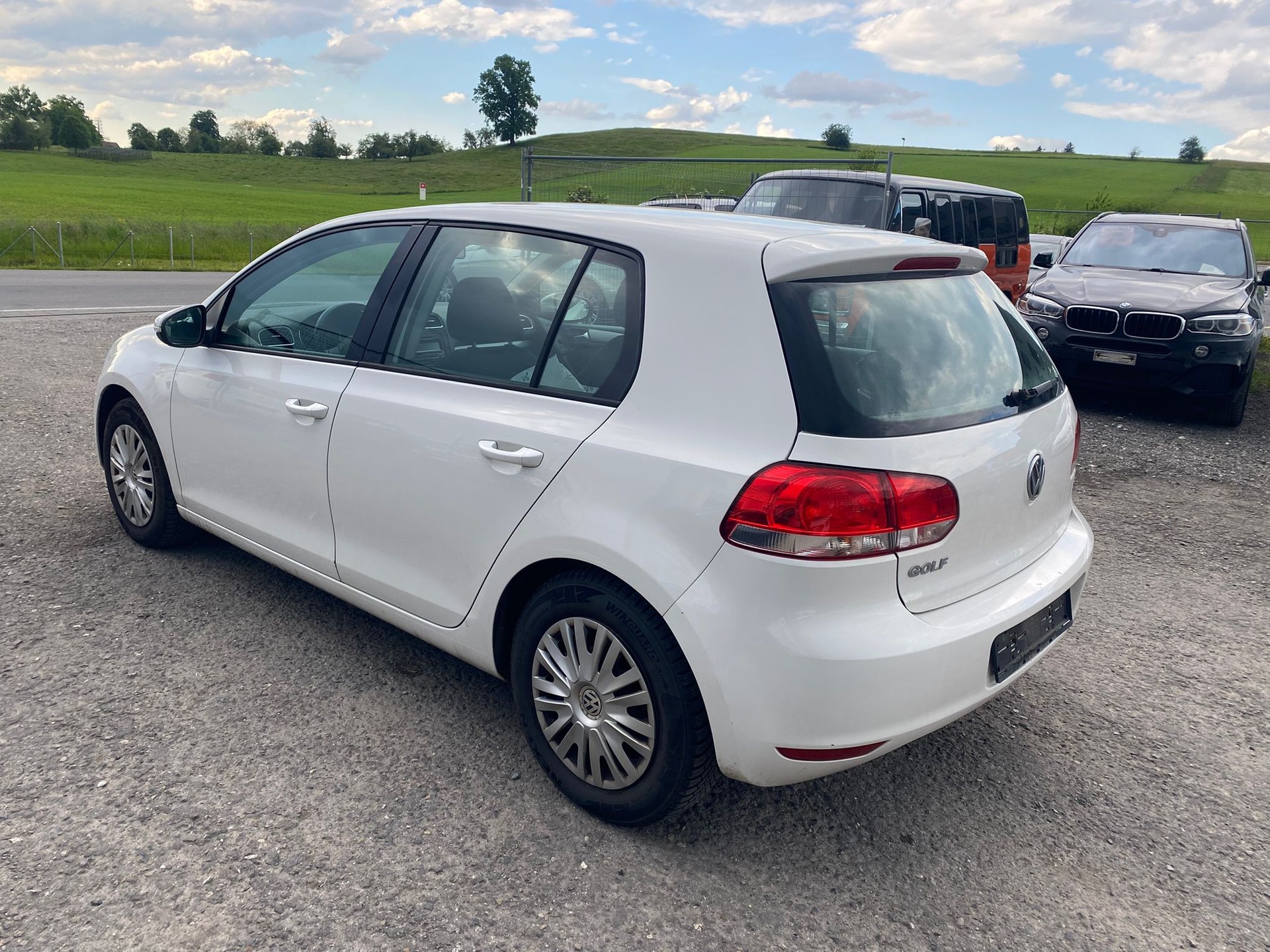 VW Golf 1.2 TSI Trendline-image-3