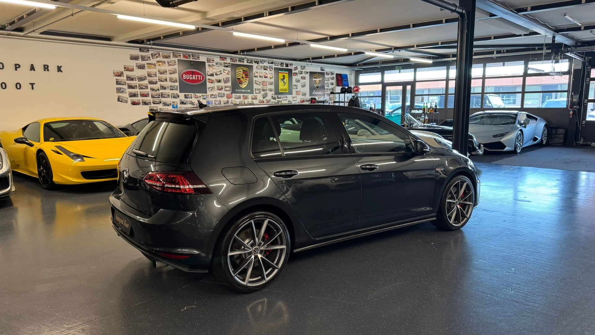 VW Golf 2.0 TSI GTI Performance DSG-image-5