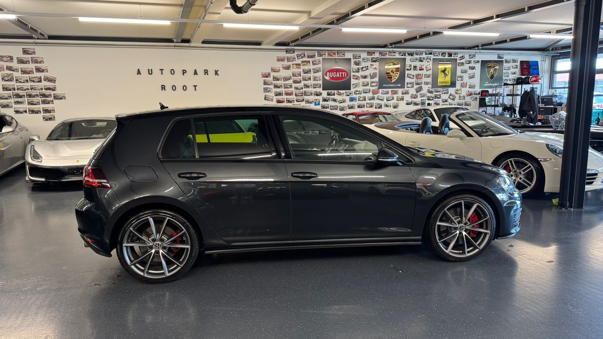 VW Golf 2.0 TSI GTI Performance DSG-showroom-element-2