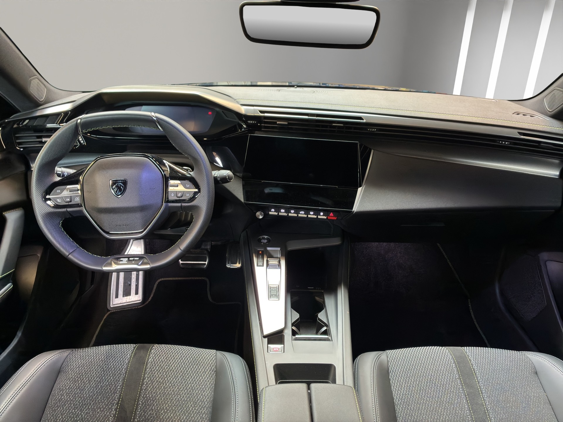 PEUGEOT 308 1.2 HEV 136 GT-image-7