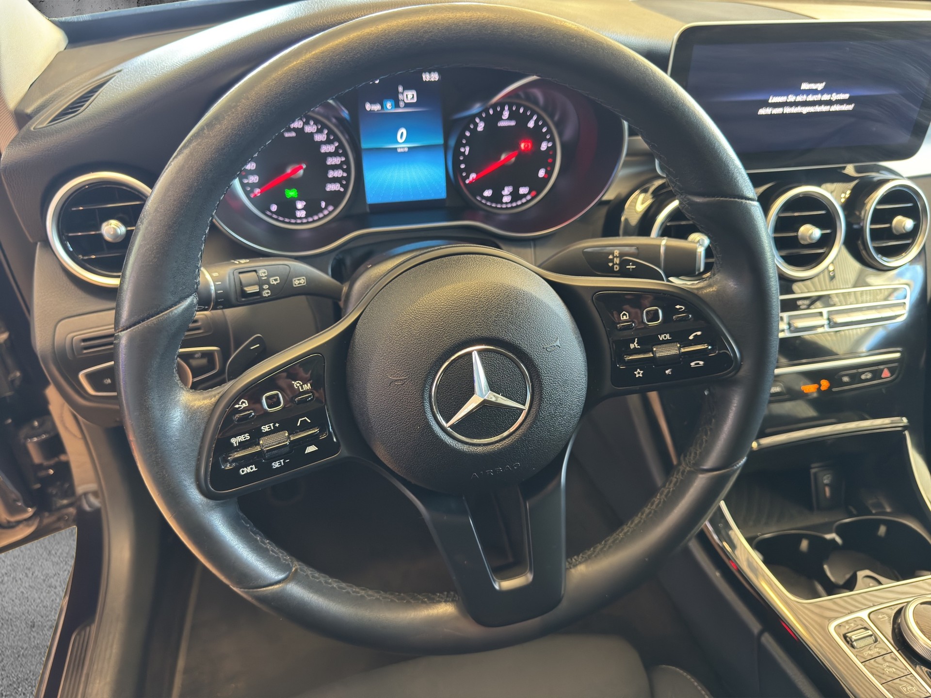 MERCEDES-BENZ C 220 d Swiss Star 4M 9G-Tronic-image-6