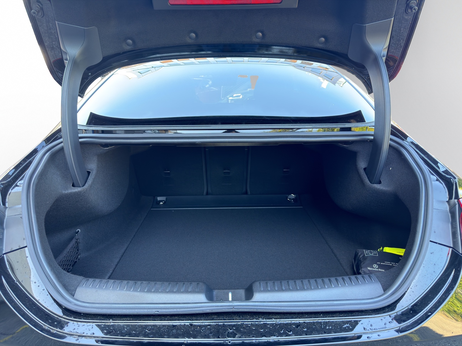 MERCEDES-BENZ CLA 180 8G-DCT-image-10