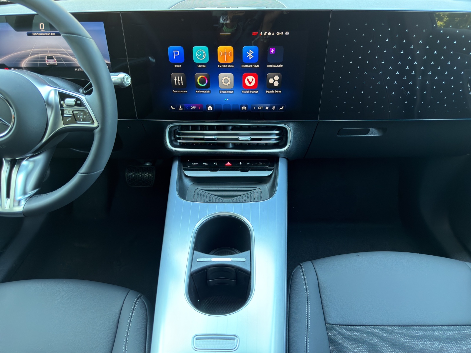 MERCEDES-BENZ CLA 180 8G-DCT-image-14