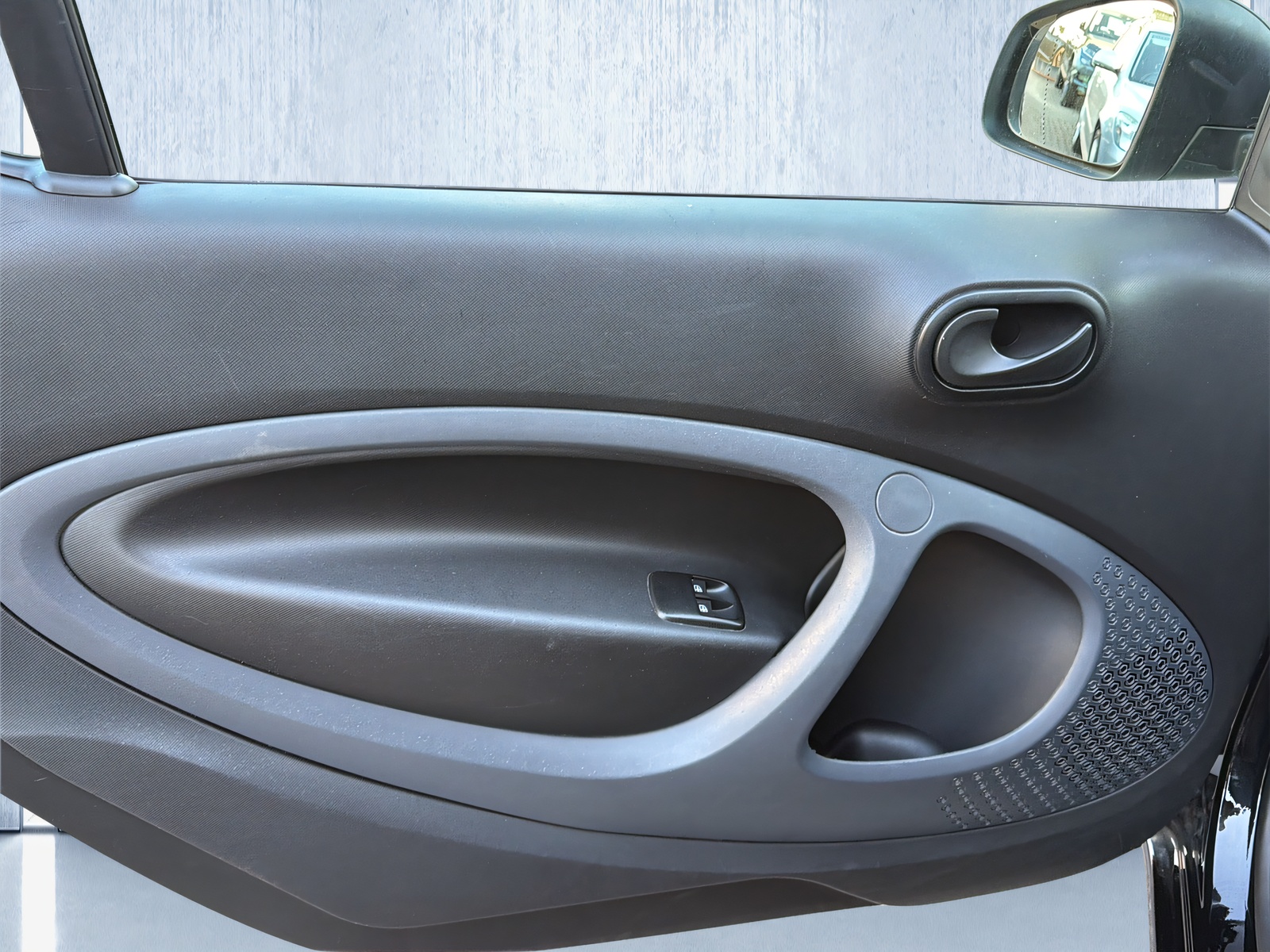 SMART fortwo-image-10