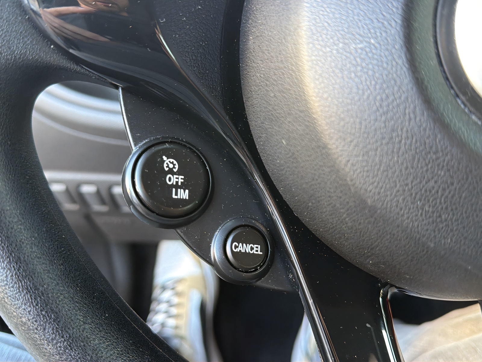 SMART fortwo-image-18