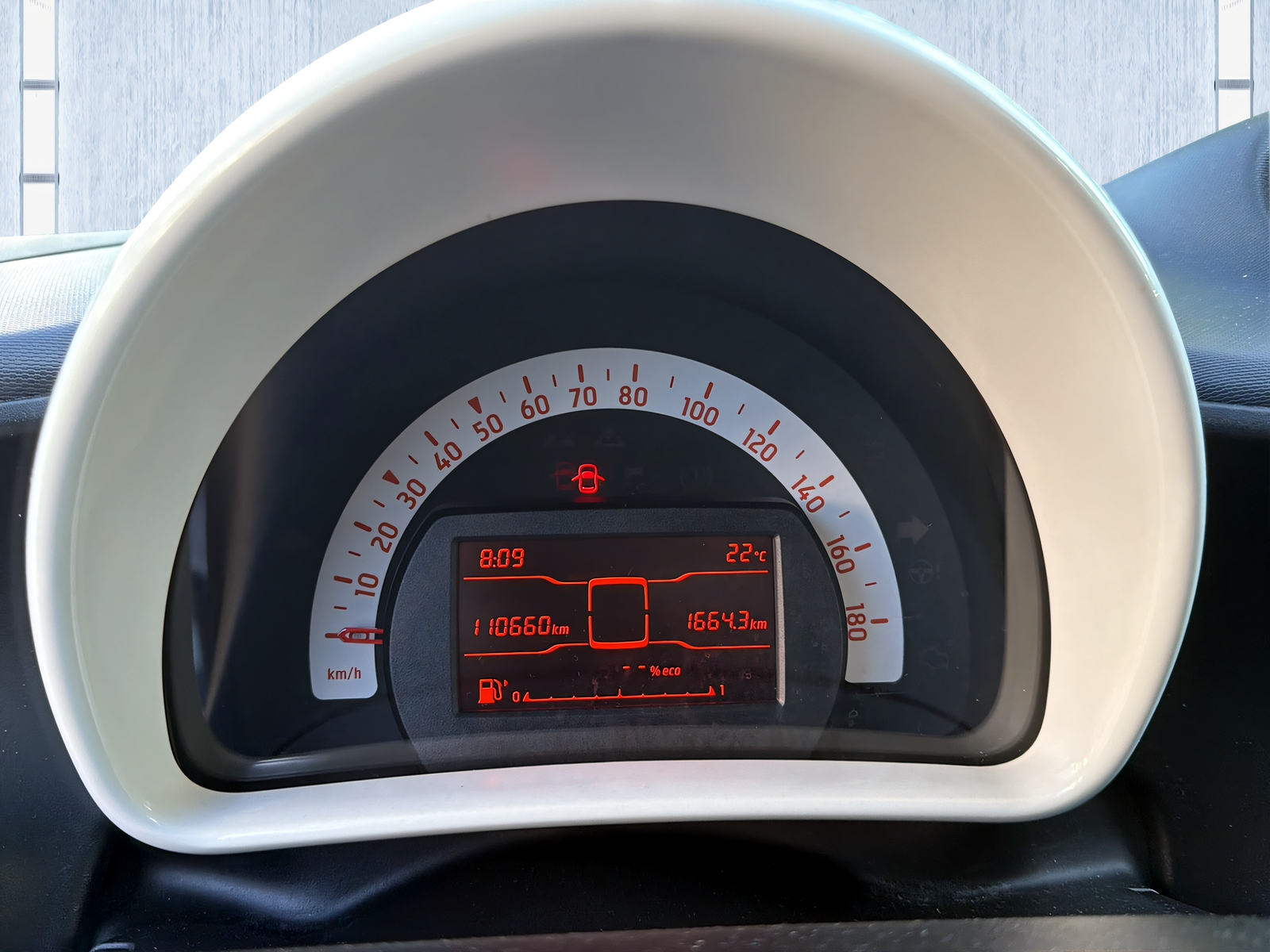 SMART fortwo-image-13