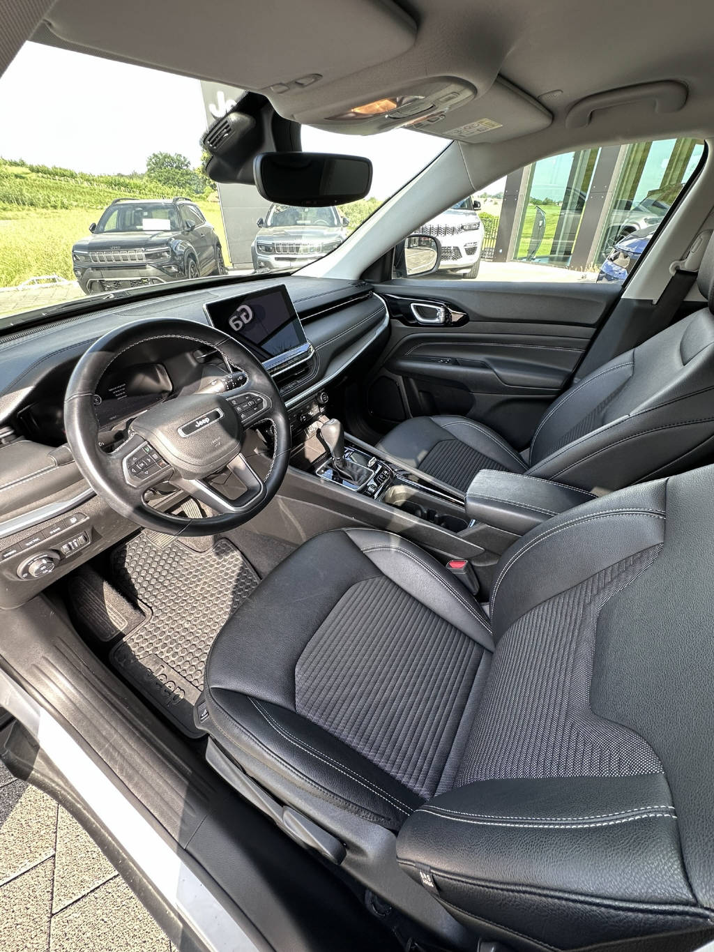JEEP Compass 1.3 Limited 4xe-image-5