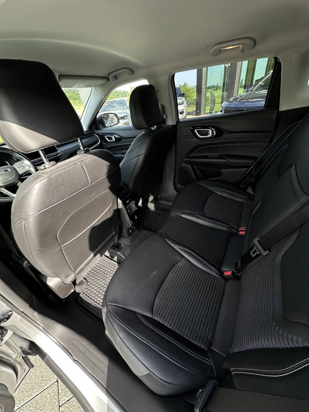 JEEP Compass 1.3 Limited 4xe-image-7