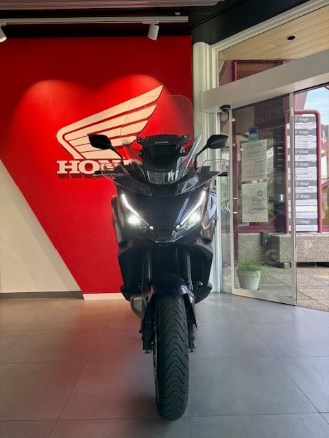 HONDA NT 1100 DCT-image-7