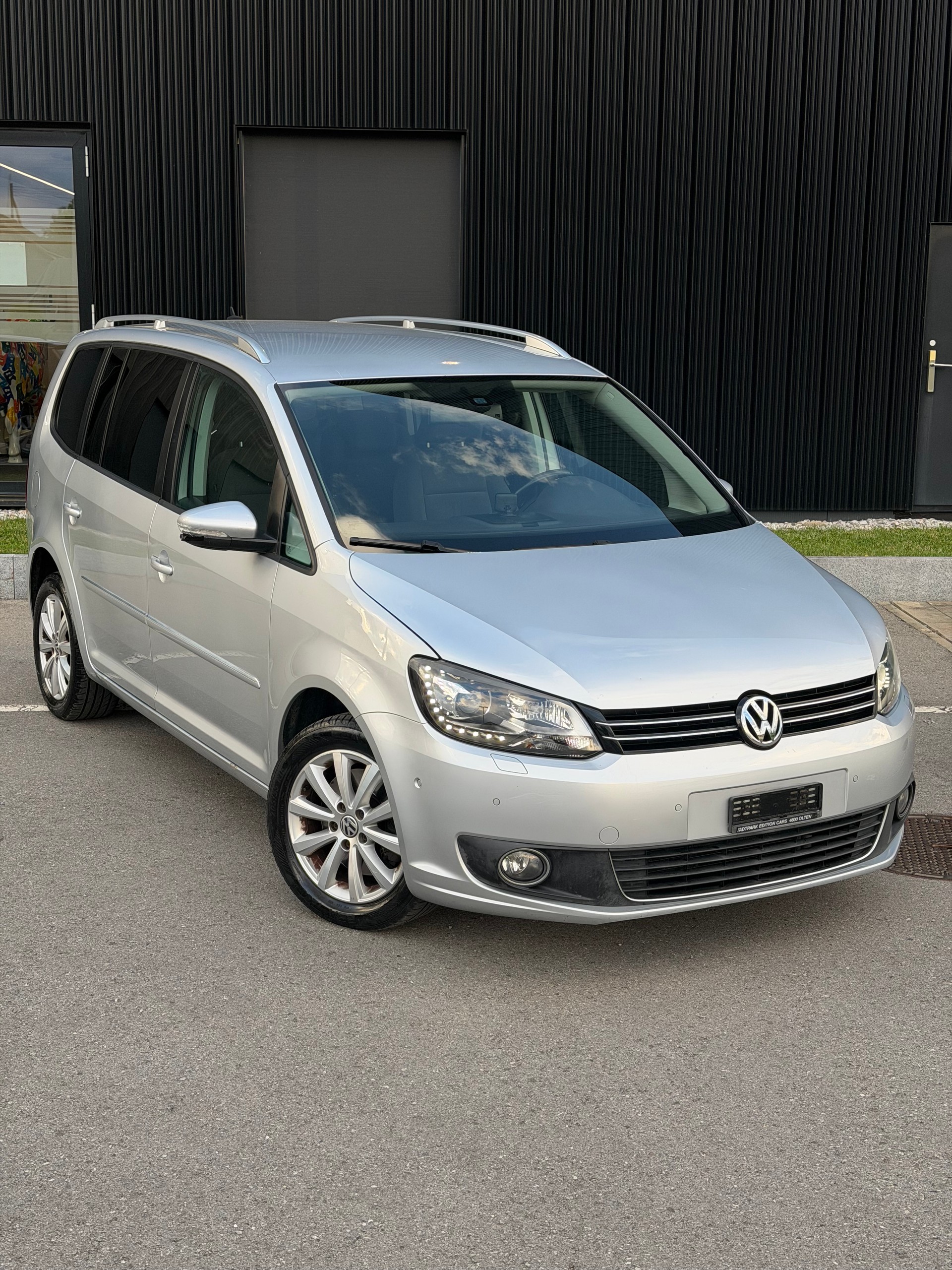 VW Touran 2.0 TDI Highline DSG