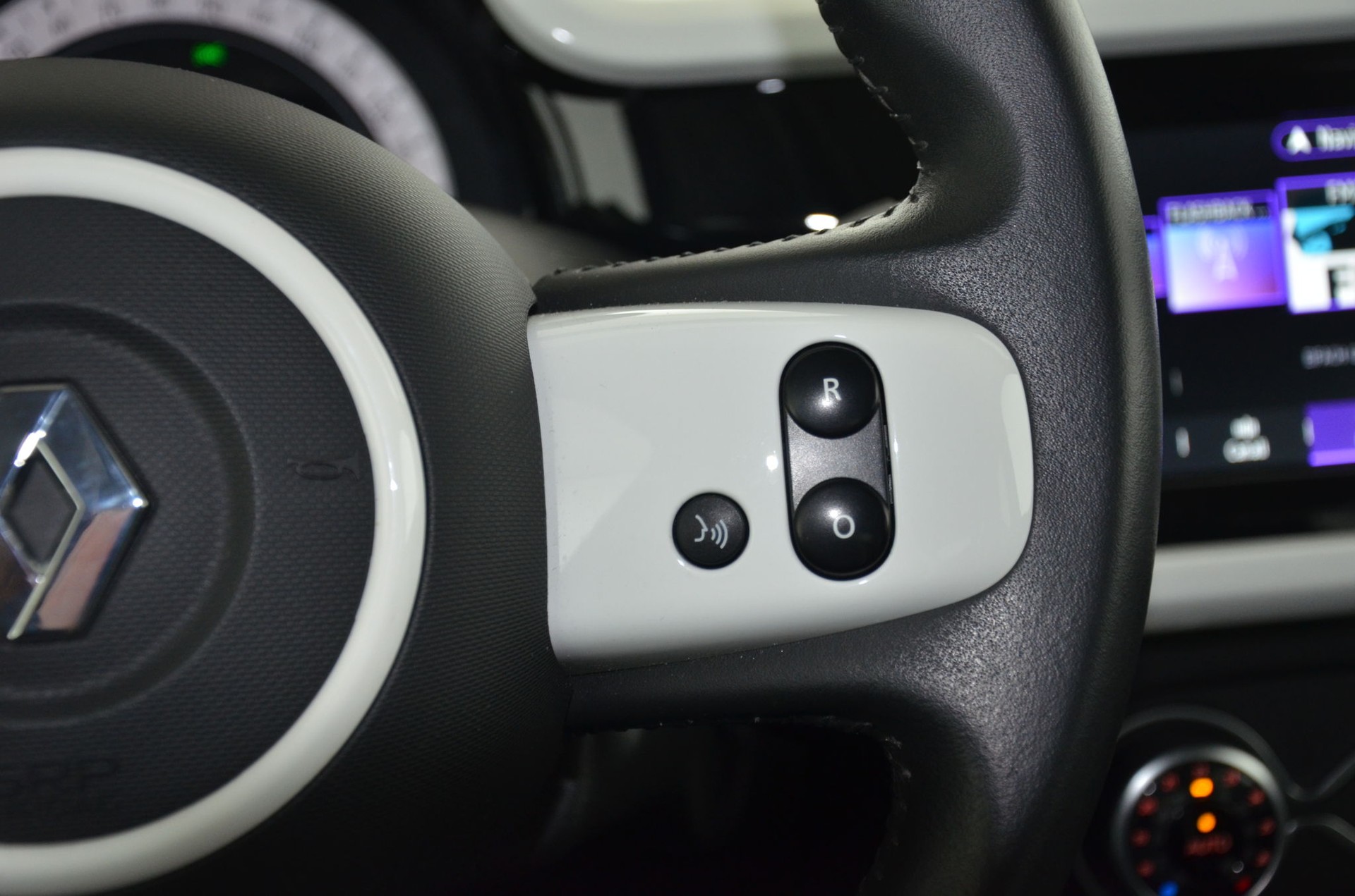 RENAULT Twingo Electric Intens *FALTDACH*-image-19