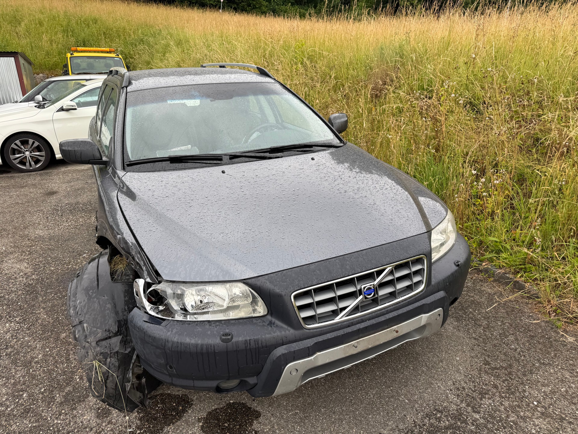 VOLVO XC70 2.5T AWD Kinetic