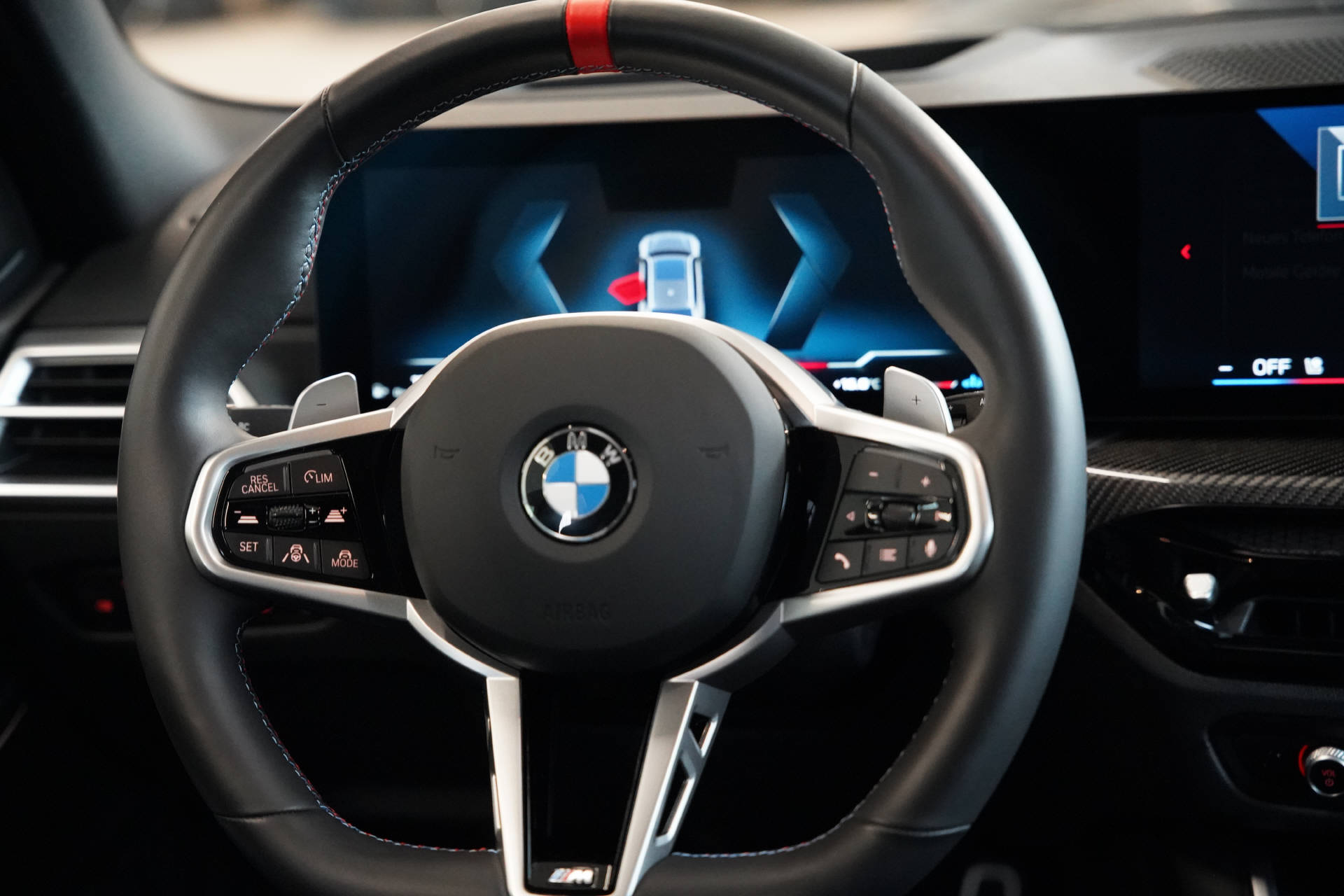 BMW M340d xDrive 48V Touring Steptronic M Sport Pro LCI-image-12