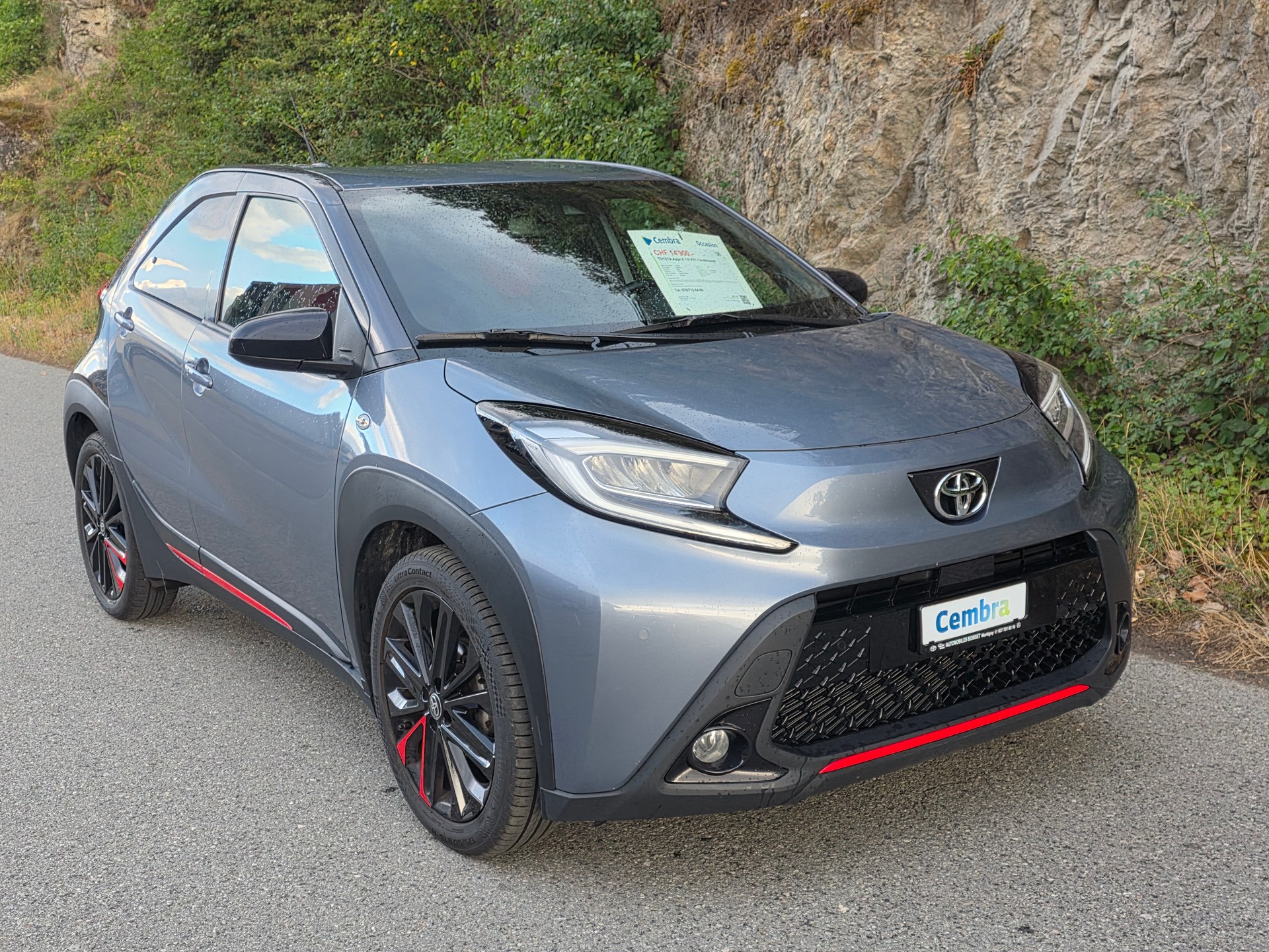 TOYOTA Aygo X 1.0 VVT-i Undercover-image-5