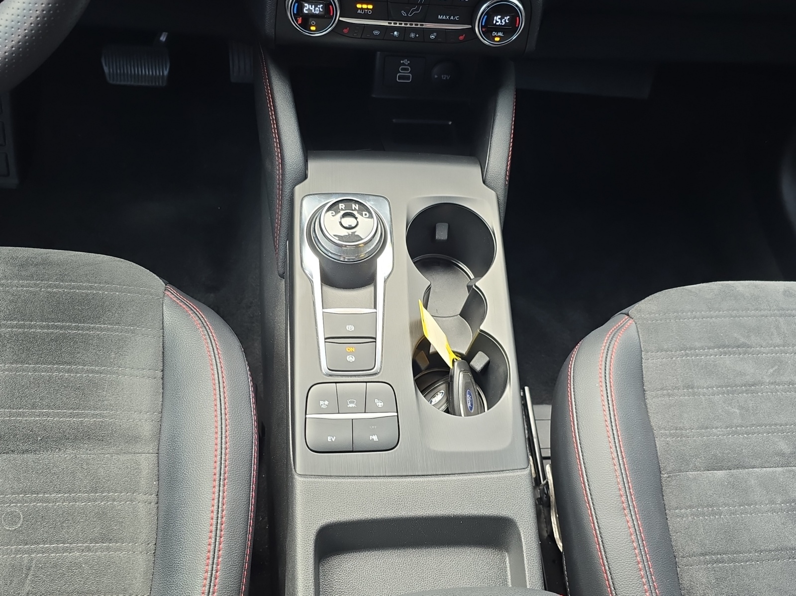 FORD Kuga 2.5 Plug-in Hybrid ST-Lin-image-9