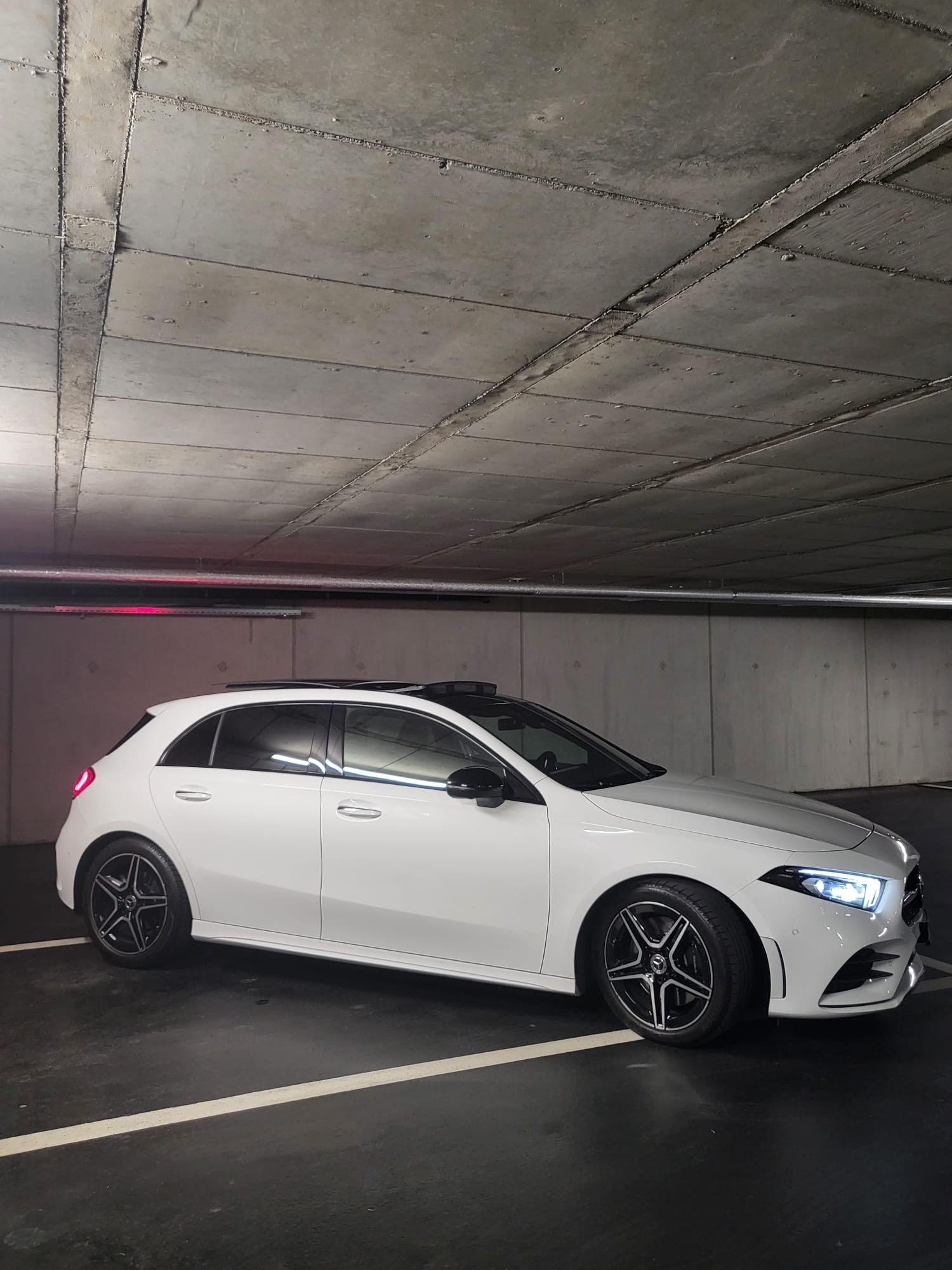MERCEDES-BENZ A 250 4Matic AMG Line 4Matic 7G-DCT