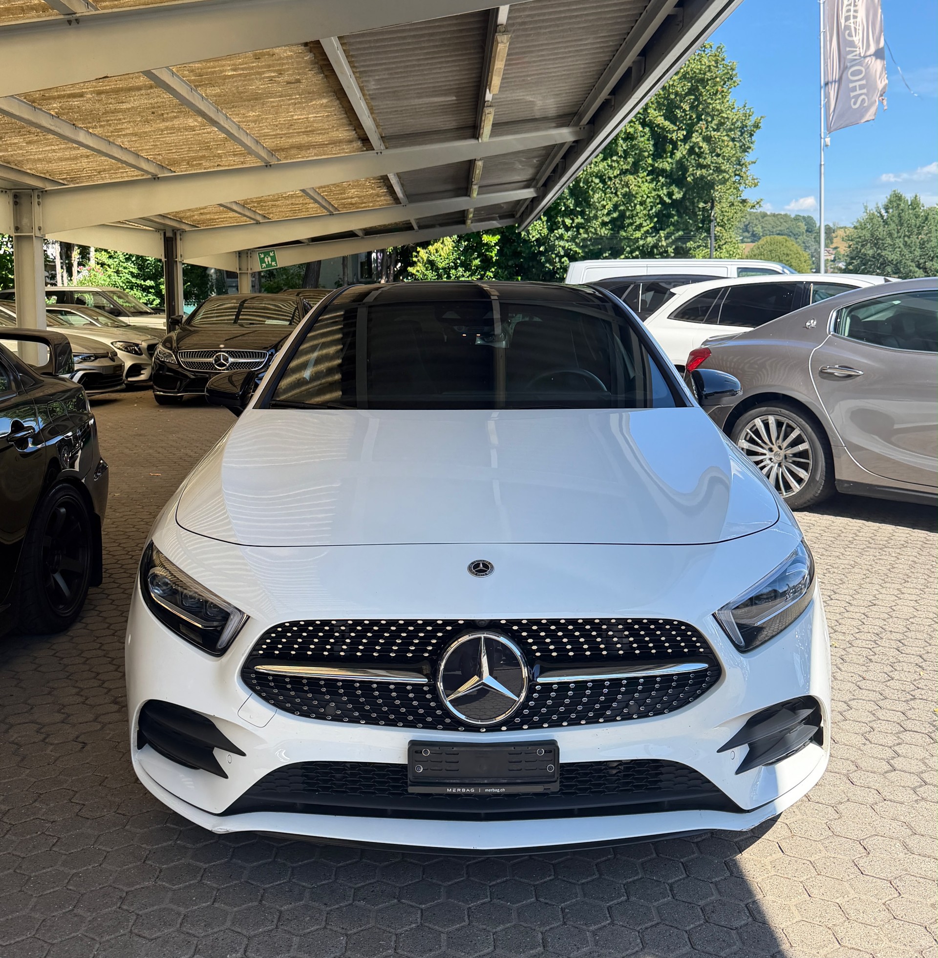MERCEDES-BENZ A 250 4Matic AMG Line 4Matic 7G-DCT-image-8