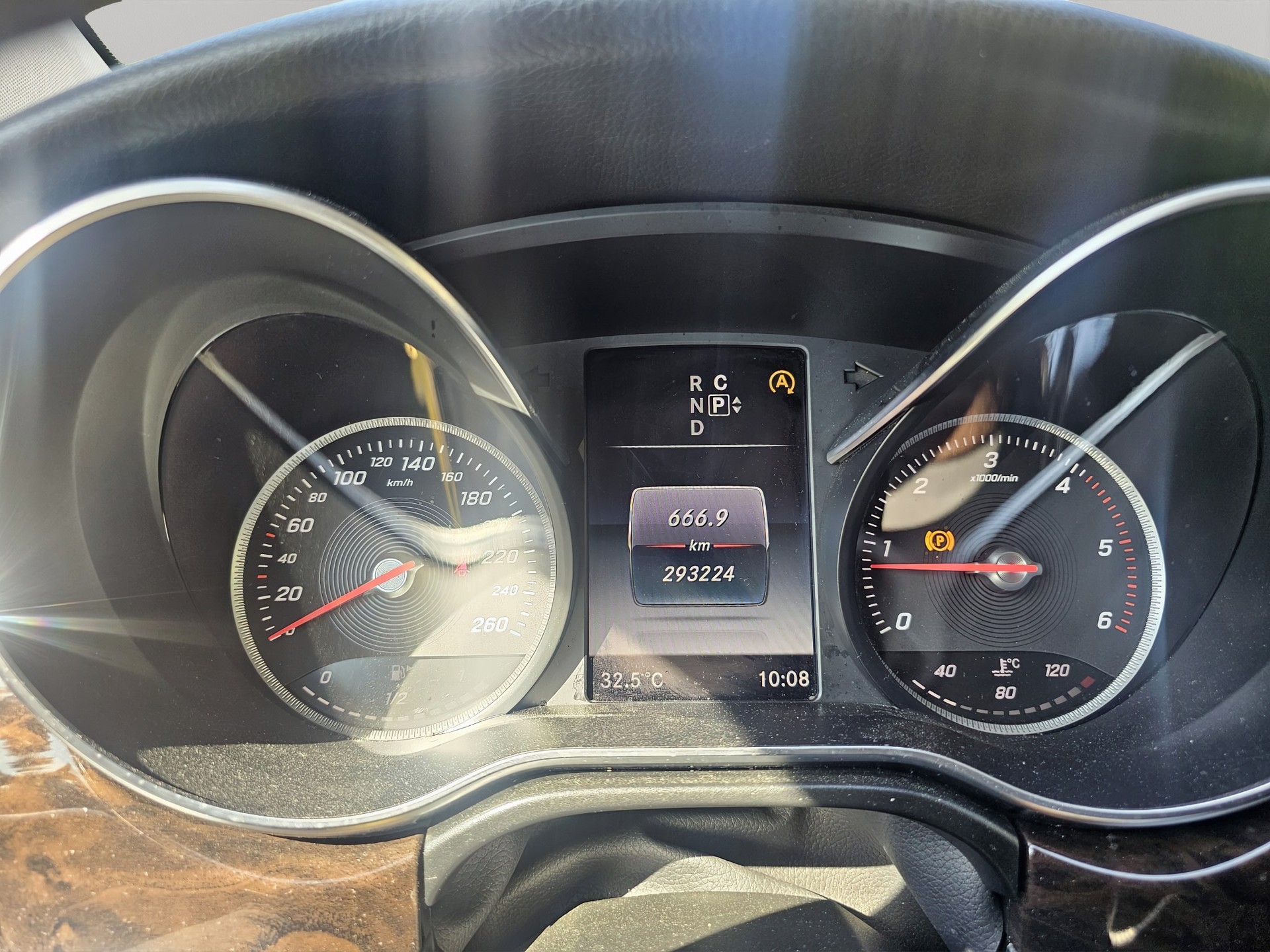 MERCEDES-BENZ V 250 BlueTEC Edition 1 lang 7G-Tronic-image-11