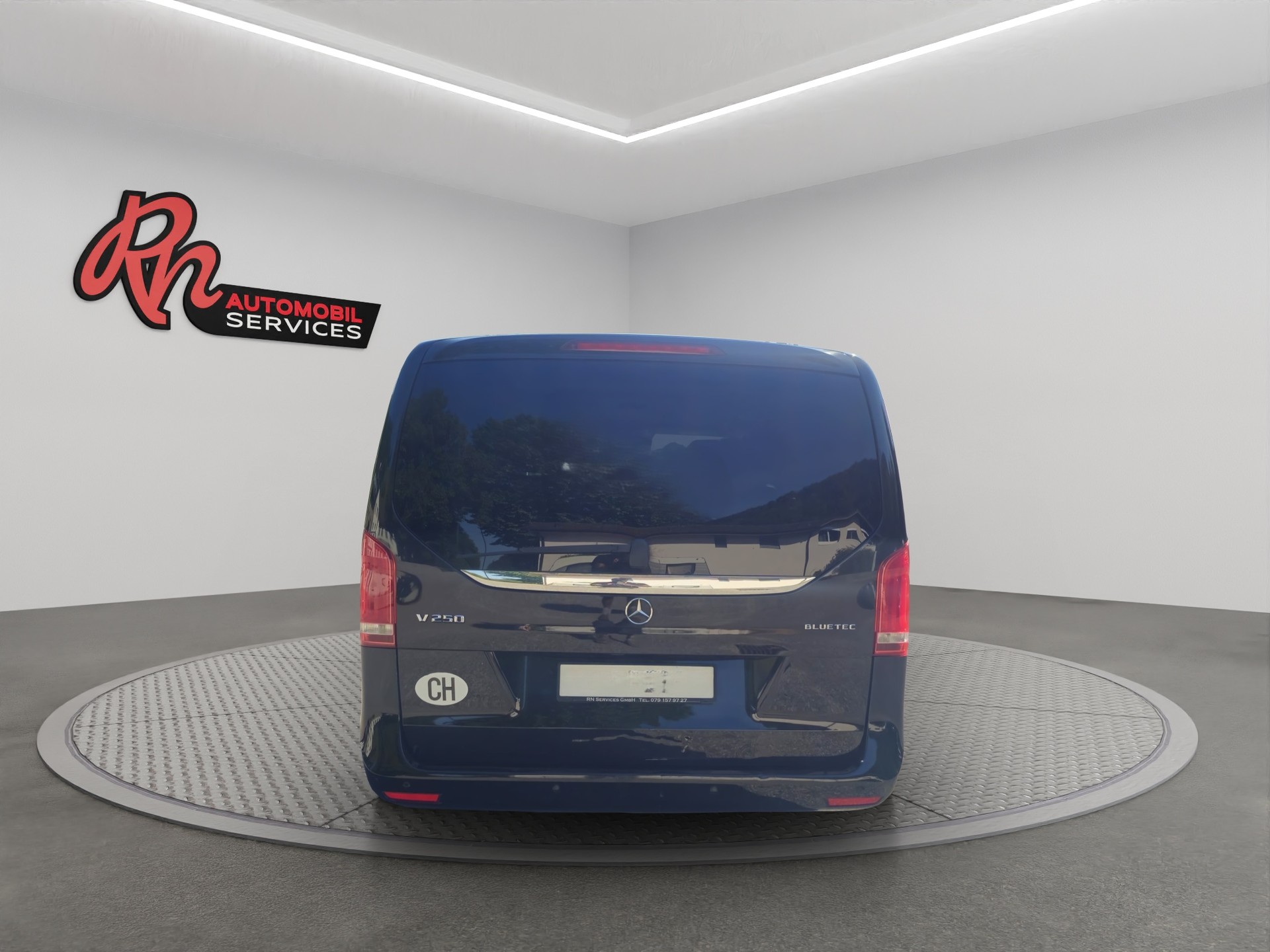 MERCEDES-BENZ V 250 BlueTEC Edition 1 lang 7G-Tronic-image-4