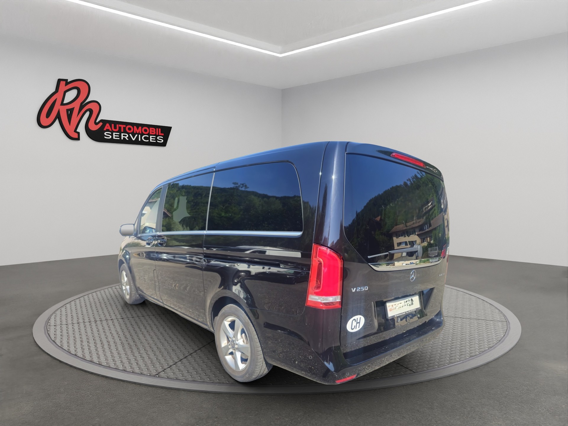 MERCEDES-BENZ V 250 BlueTEC Edition 1 lang 7G-Tronic-showroom-element-3