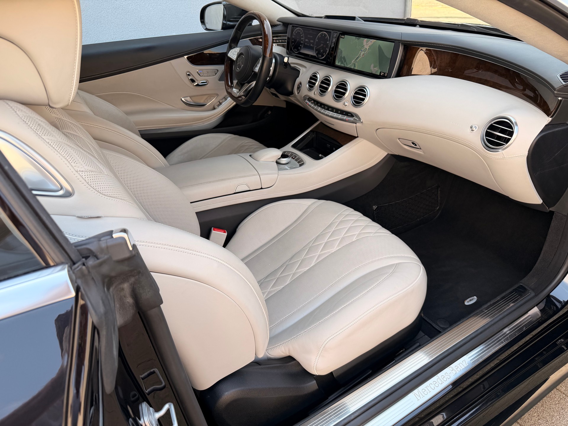 MERCEDES-BENZ S 500 Coupé 4Matic 9G-Tronic-image-15