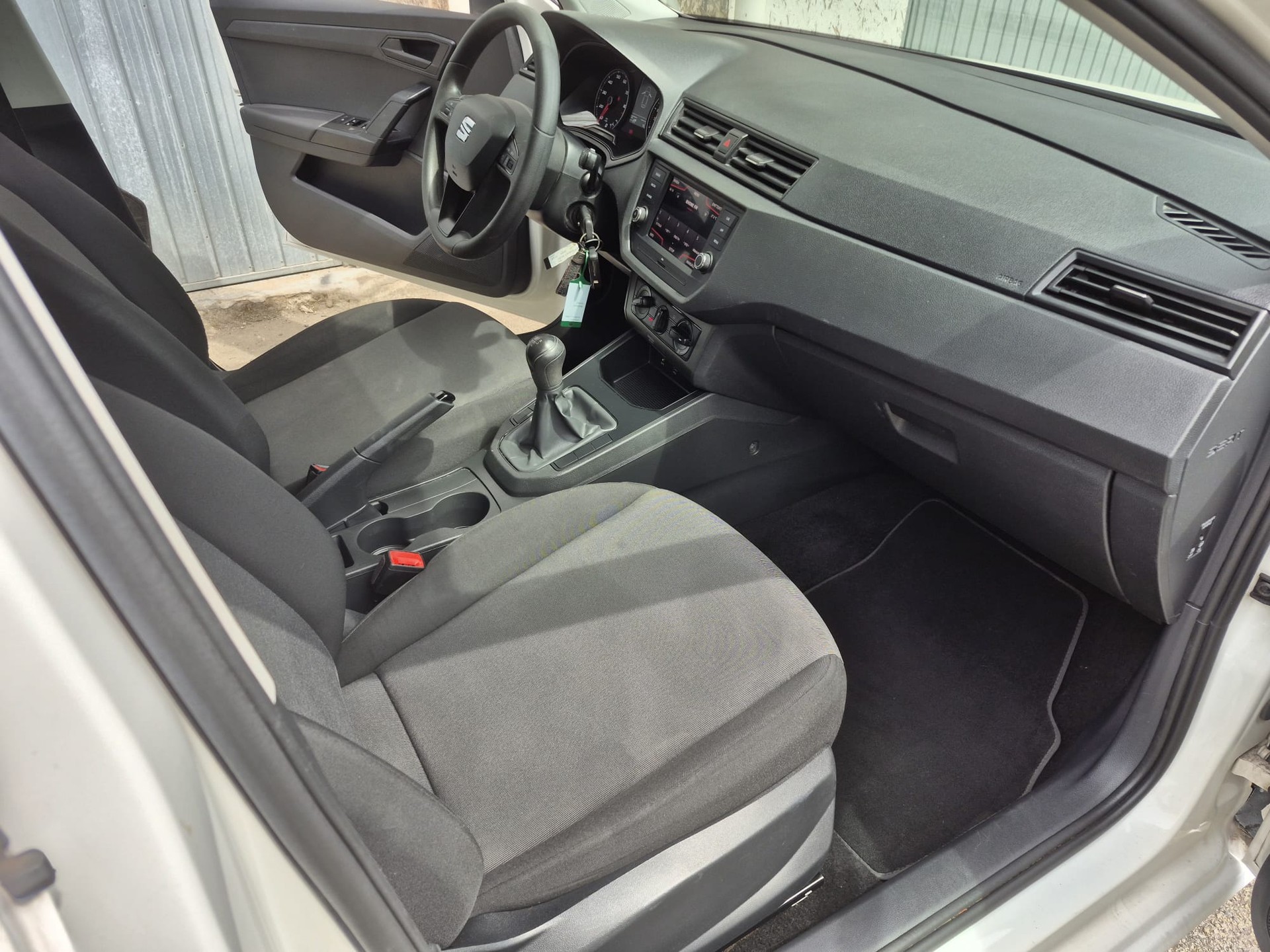 SEAT Ibiza 1.0 EcoTSI Reference-image-7