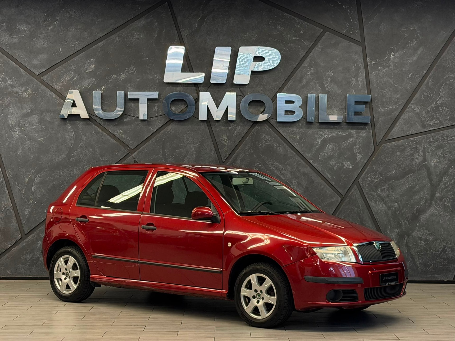 SKODA Fabia 1.4 16V Elegance-showroom-element-2