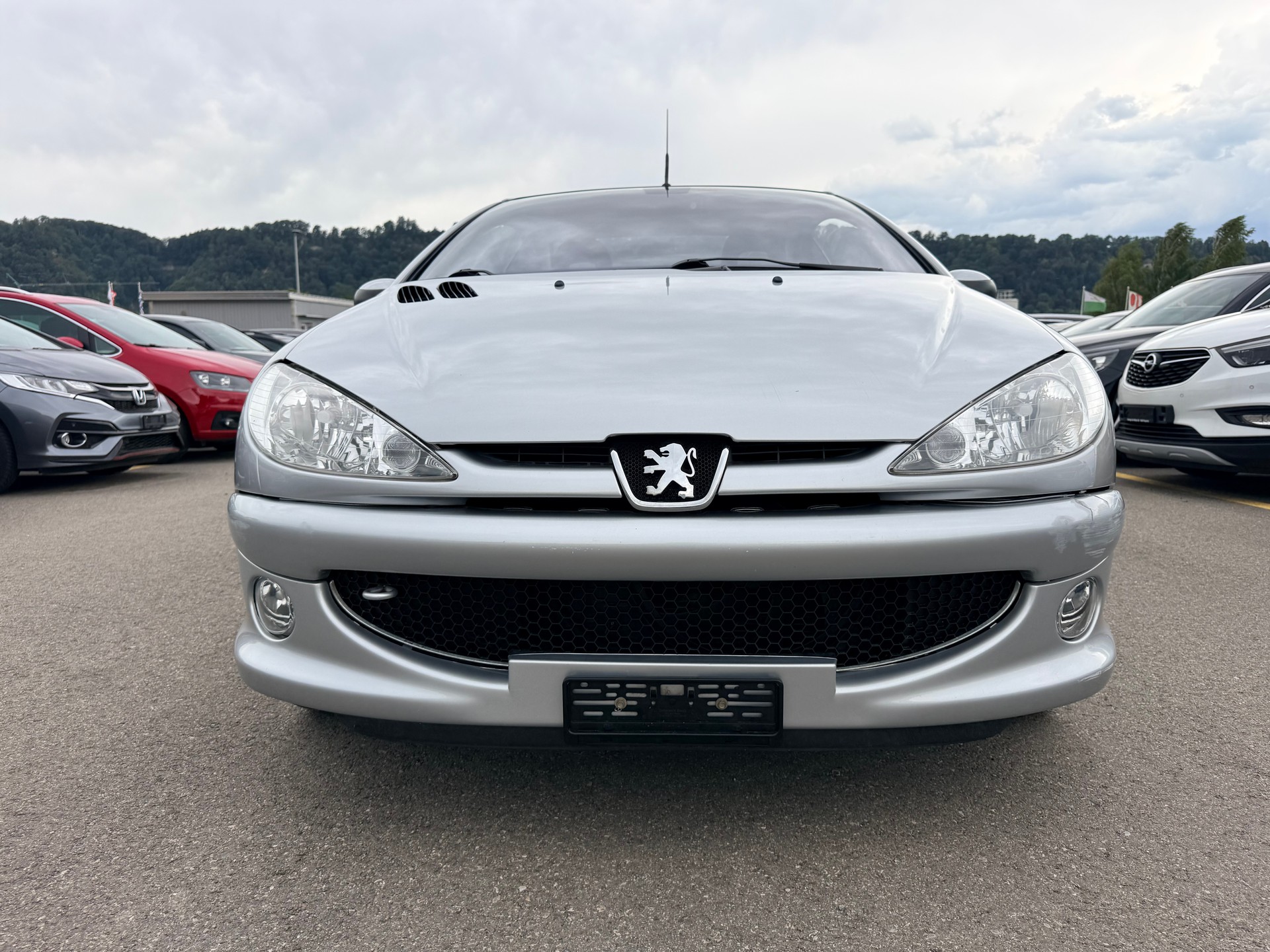 PEUGEOT 206 CC 1.6 16V Quiksilver-image-1