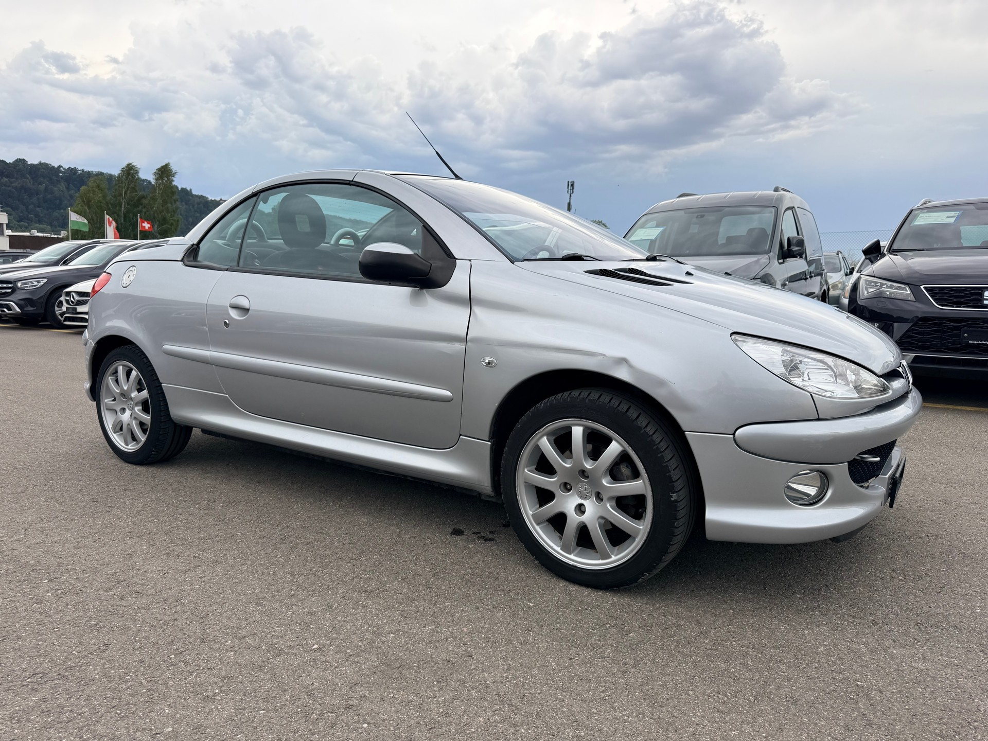 PEUGEOT 206 CC 1.6 16V Quiksilver
