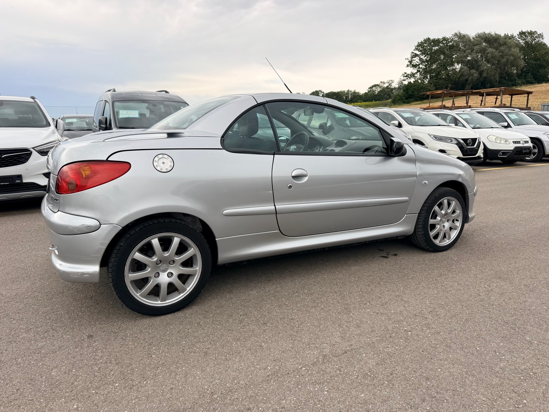 PEUGEOT 206 CC 1.6 16V Quiksilver-image-3