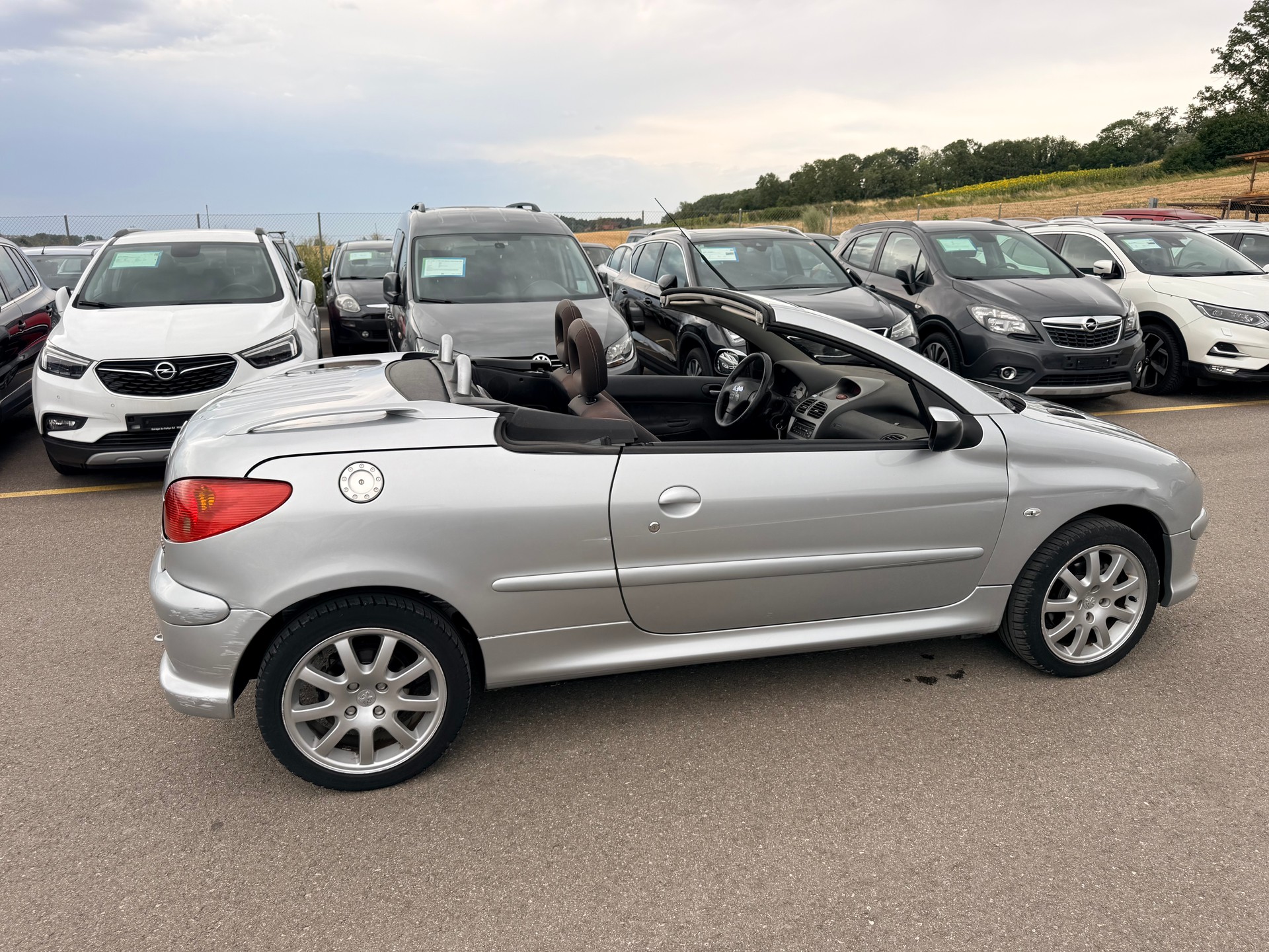 PEUGEOT 206 CC 1.6 16V Quiksilver-image-8