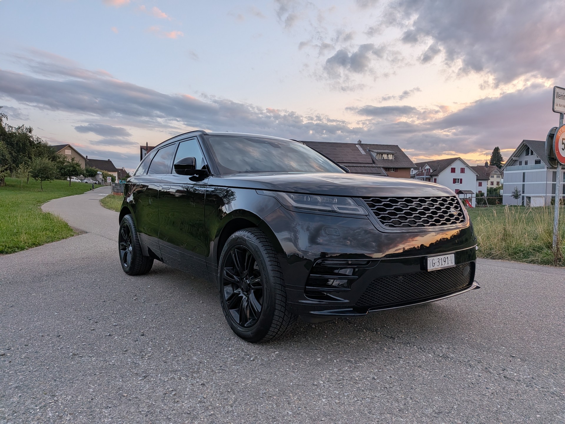LAND ROVER Range Rover Velar R-Dynamic P 250 SE Automatic-showroom-element-1