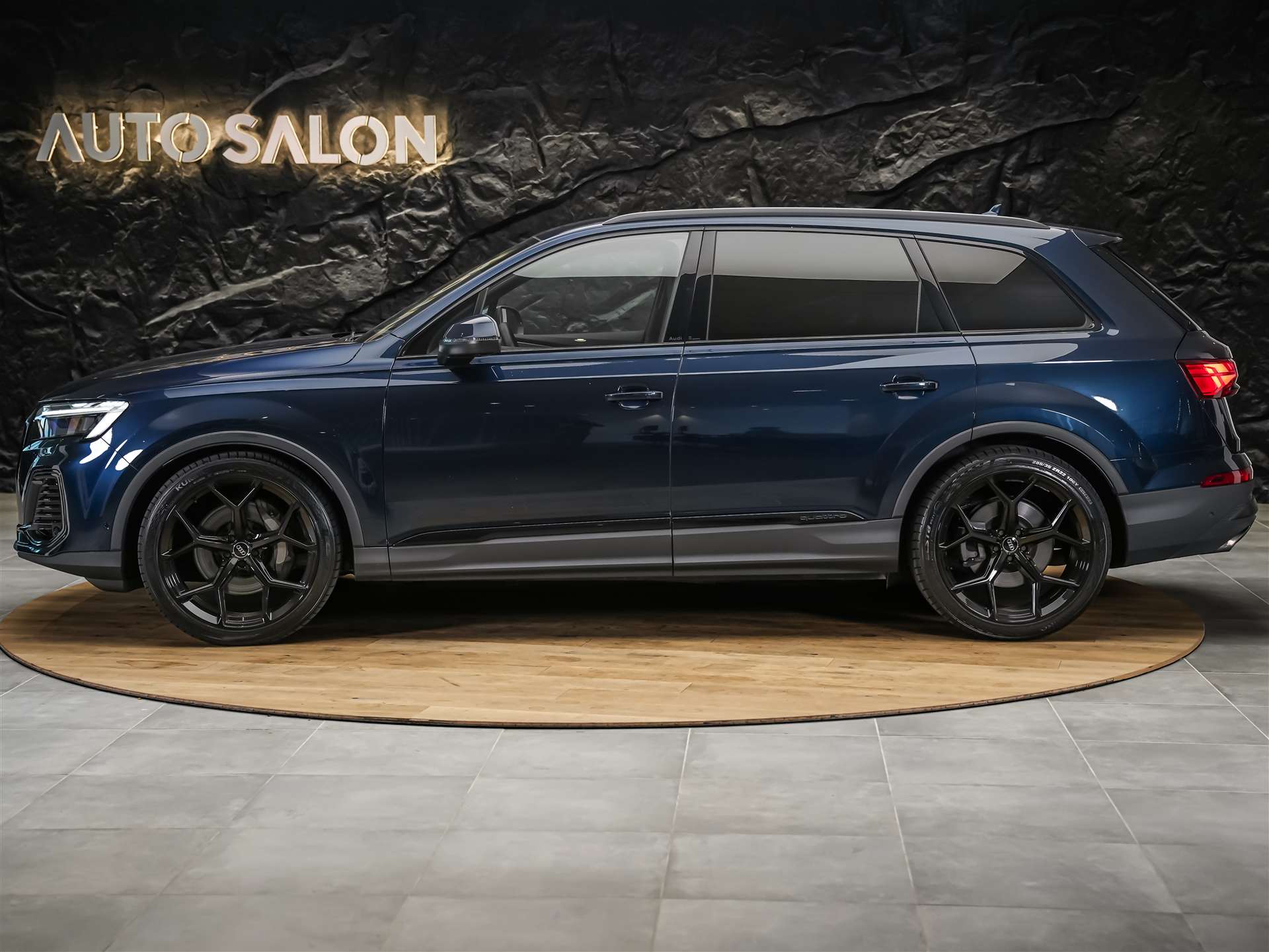 AUDI Q7 45 TDI quattro tiptronic *7 Plätzer*22" Felgen*Head Up*360° Kamera*-showroom-element-1
